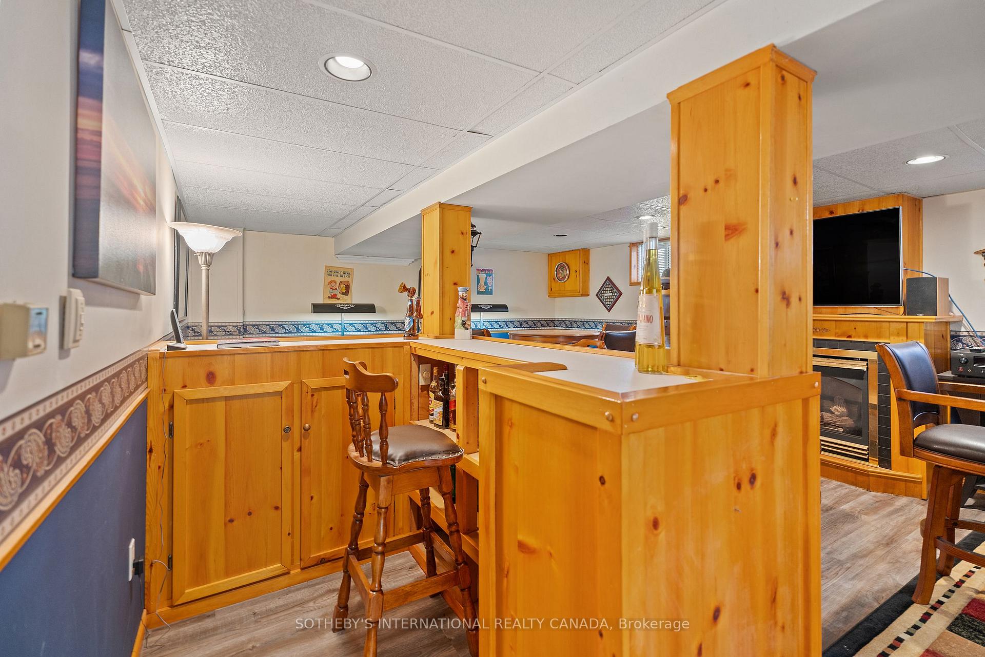 Photo 23 of 104 Golden Boulevard, Welland, Lincoln/Crowland — HOMEH
