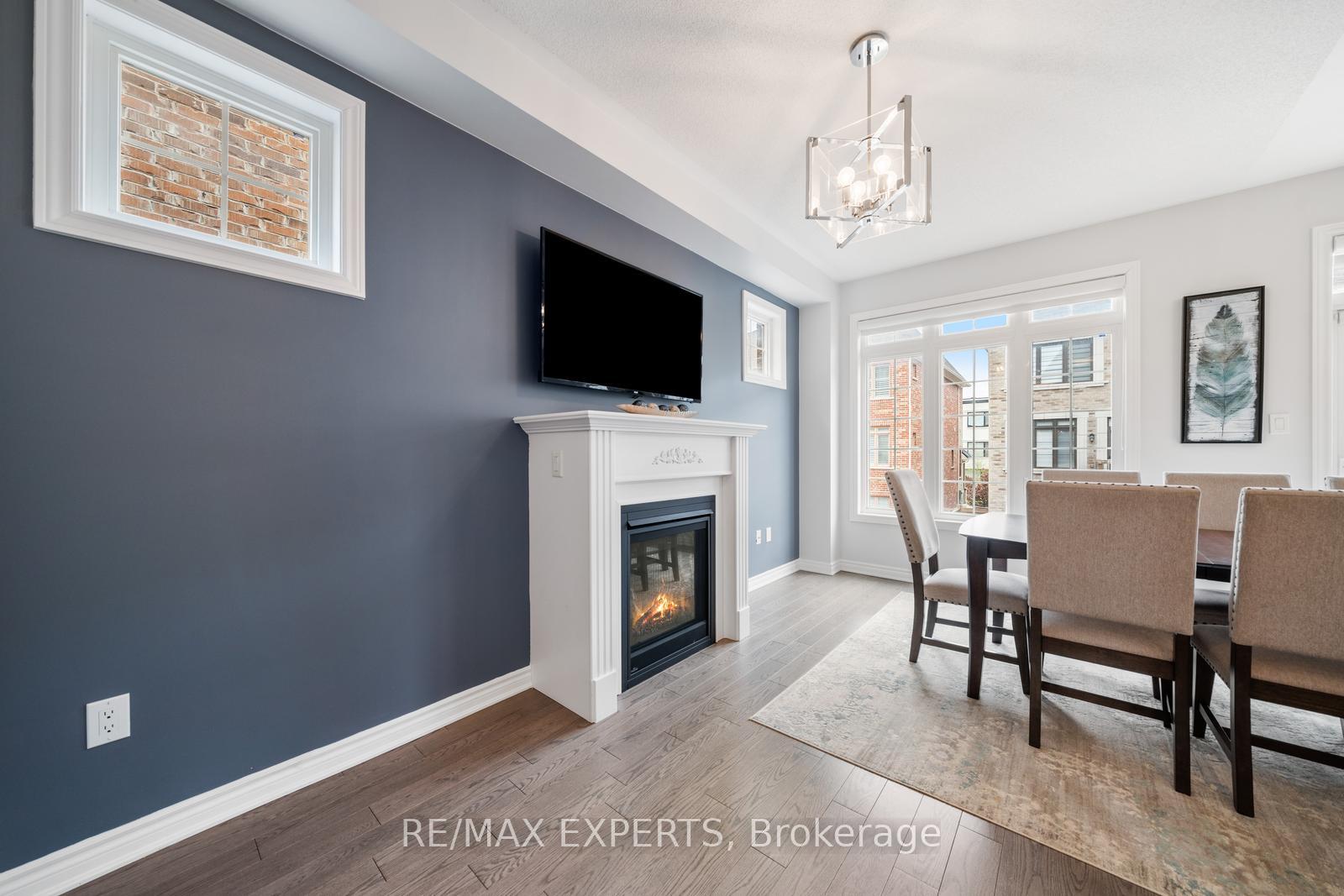 Photo 8 of 78 Farooq Boulevard, Vaughan, Vellore Village — HOMEH