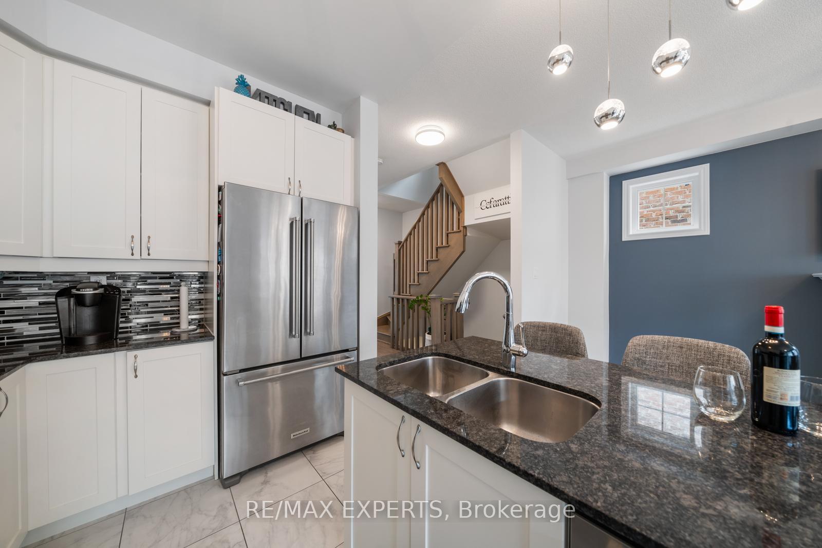 Photo 13 of 78 Farooq Boulevard, Vaughan, Vellore Village — HOMEH