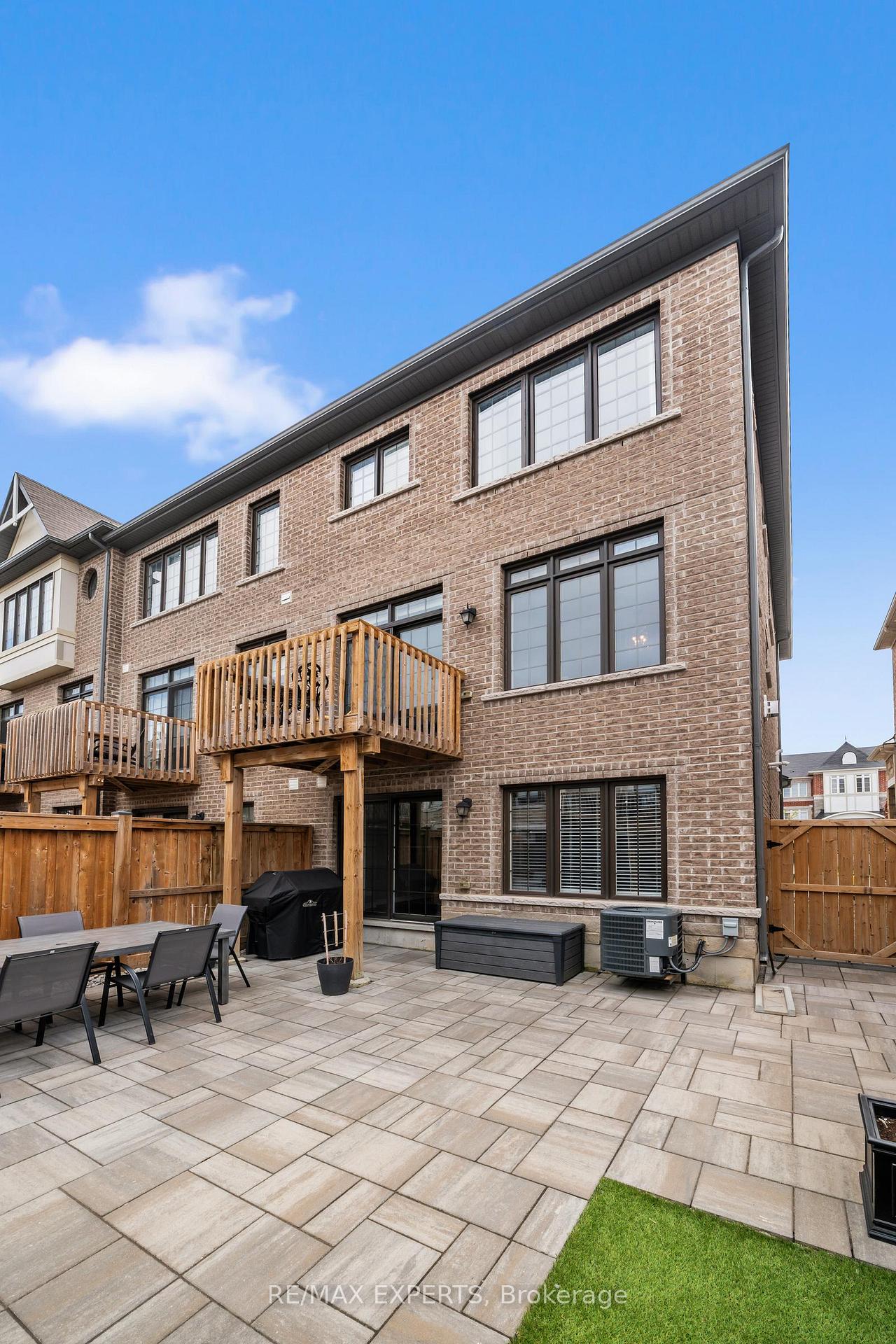 Photo 36 of 78 Farooq Boulevard, Vaughan, Vellore Village — HOMEH