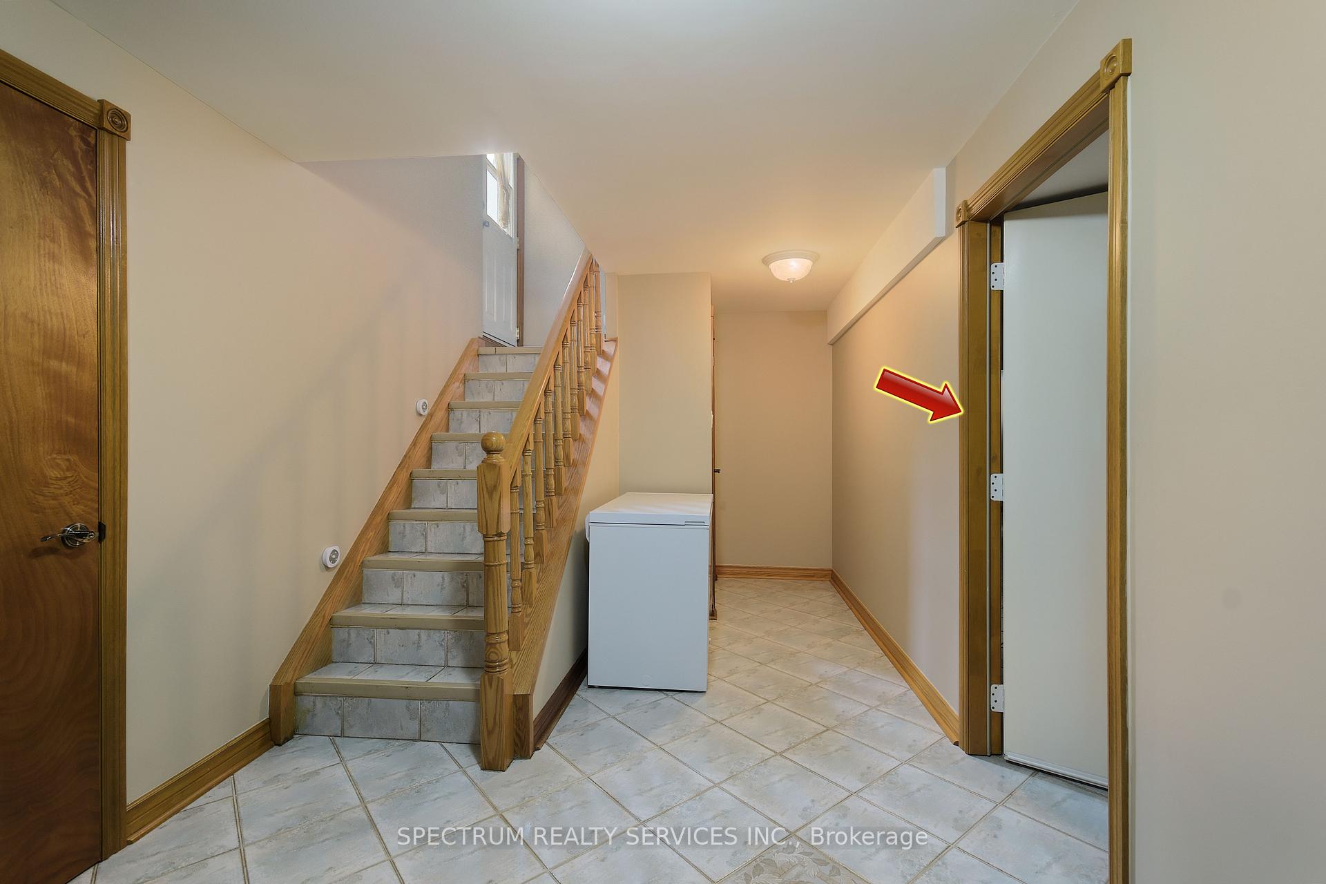 Photo 3 of Unit Bsmt, 8432 Martin Grove Road, Vaughan, West Woodbridge — HOMEH