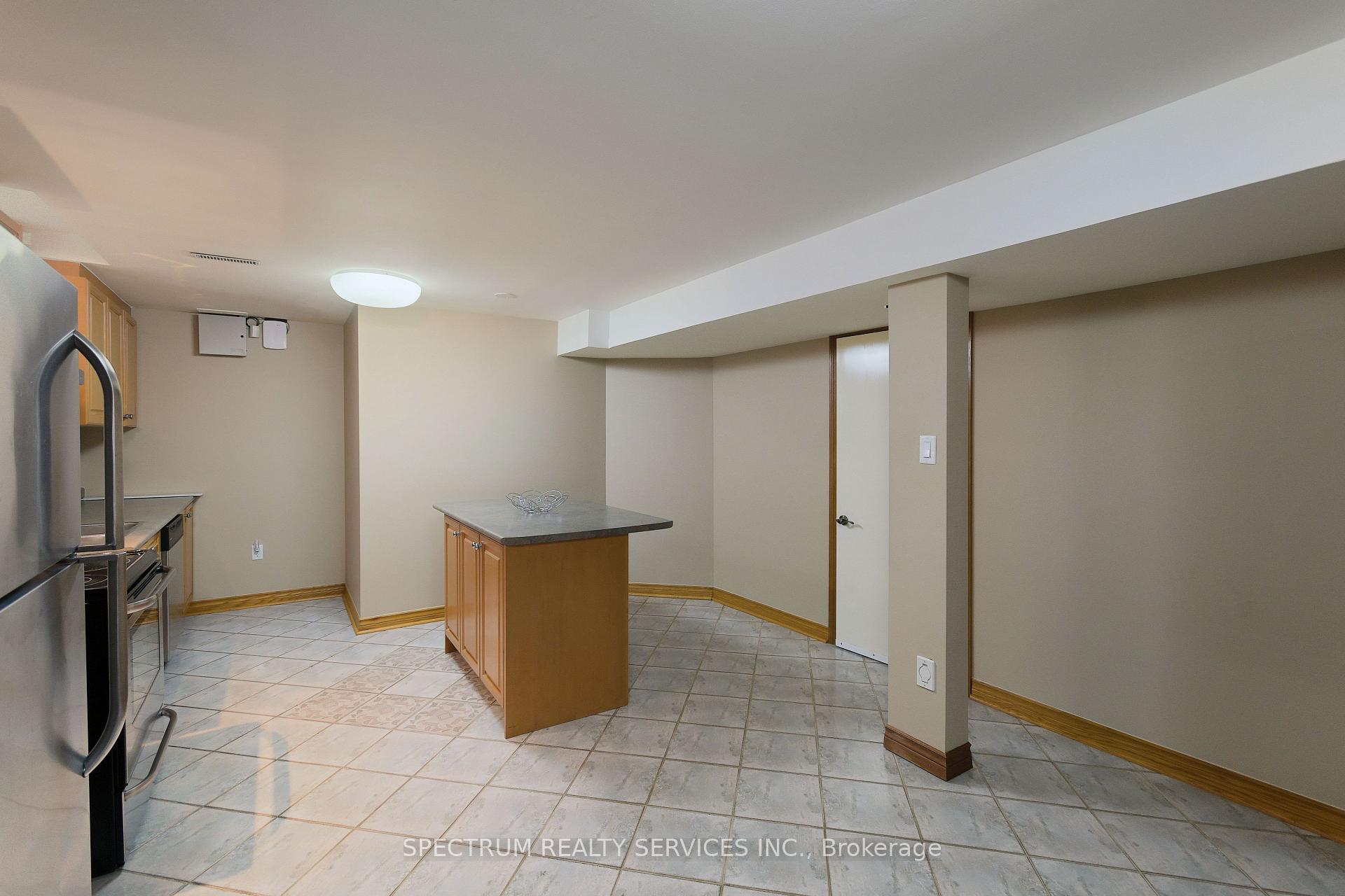 Photo 9 of Unit Bsmt, 8432 Martin Grove Road, Vaughan, West Woodbridge — HOMEH