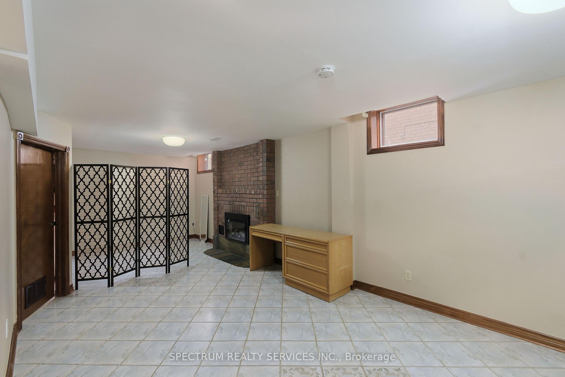 Photo 11 of Unit Bsmt, 8432 Martin Grove Road, Vaughan, West Woodbridge — HOMEH