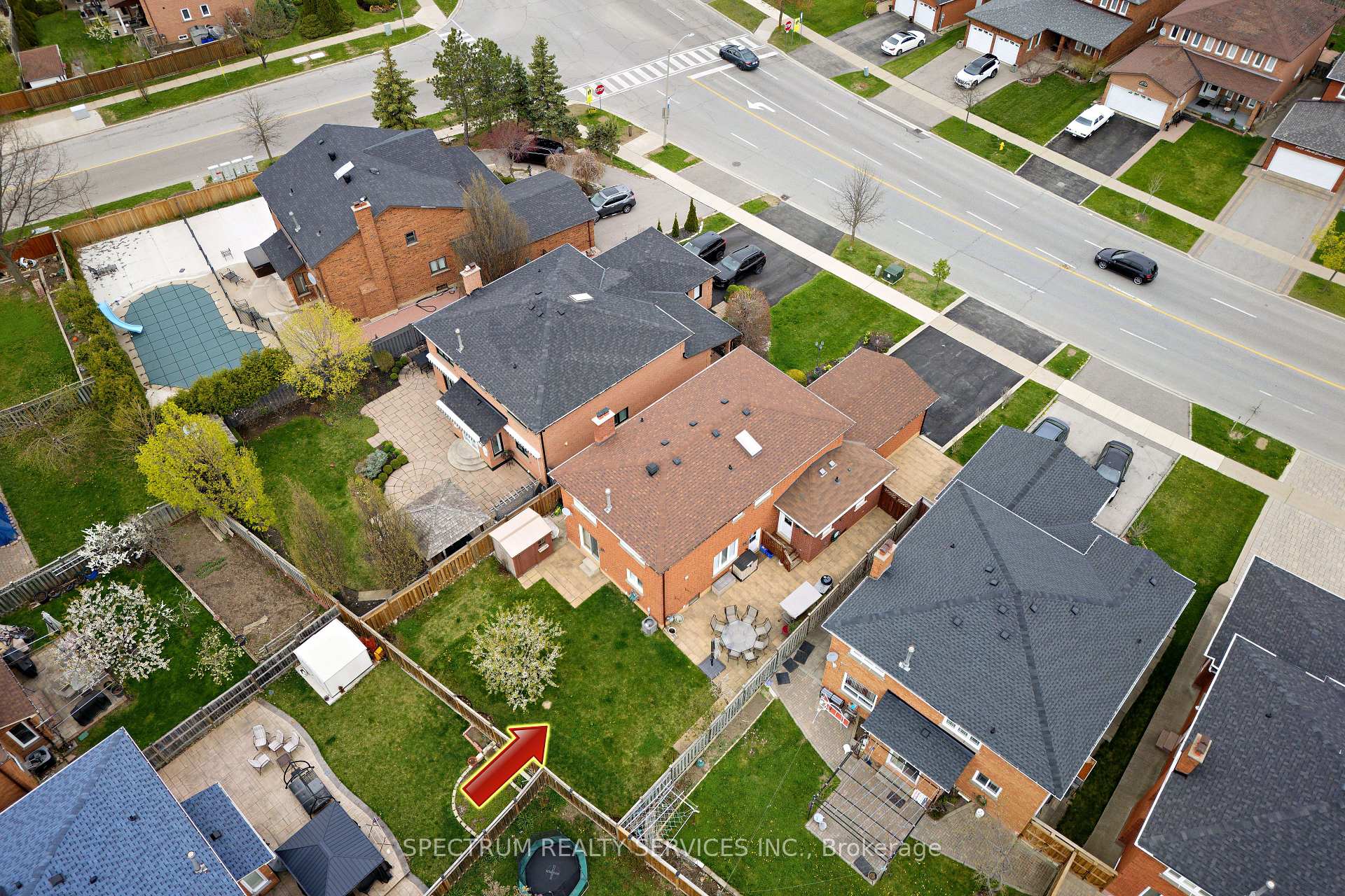 Photo 17 of Unit Bsmt, 8432 Martin Grove Road, Vaughan, West Woodbridge — HOMEH