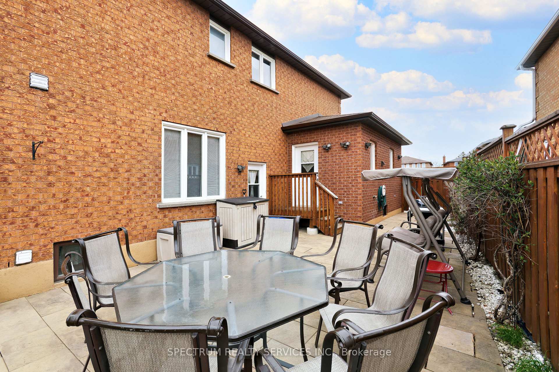 Photo 18 of Unit Bsmt, 8432 Martin Grove Road, Vaughan, West Woodbridge — HOMEH