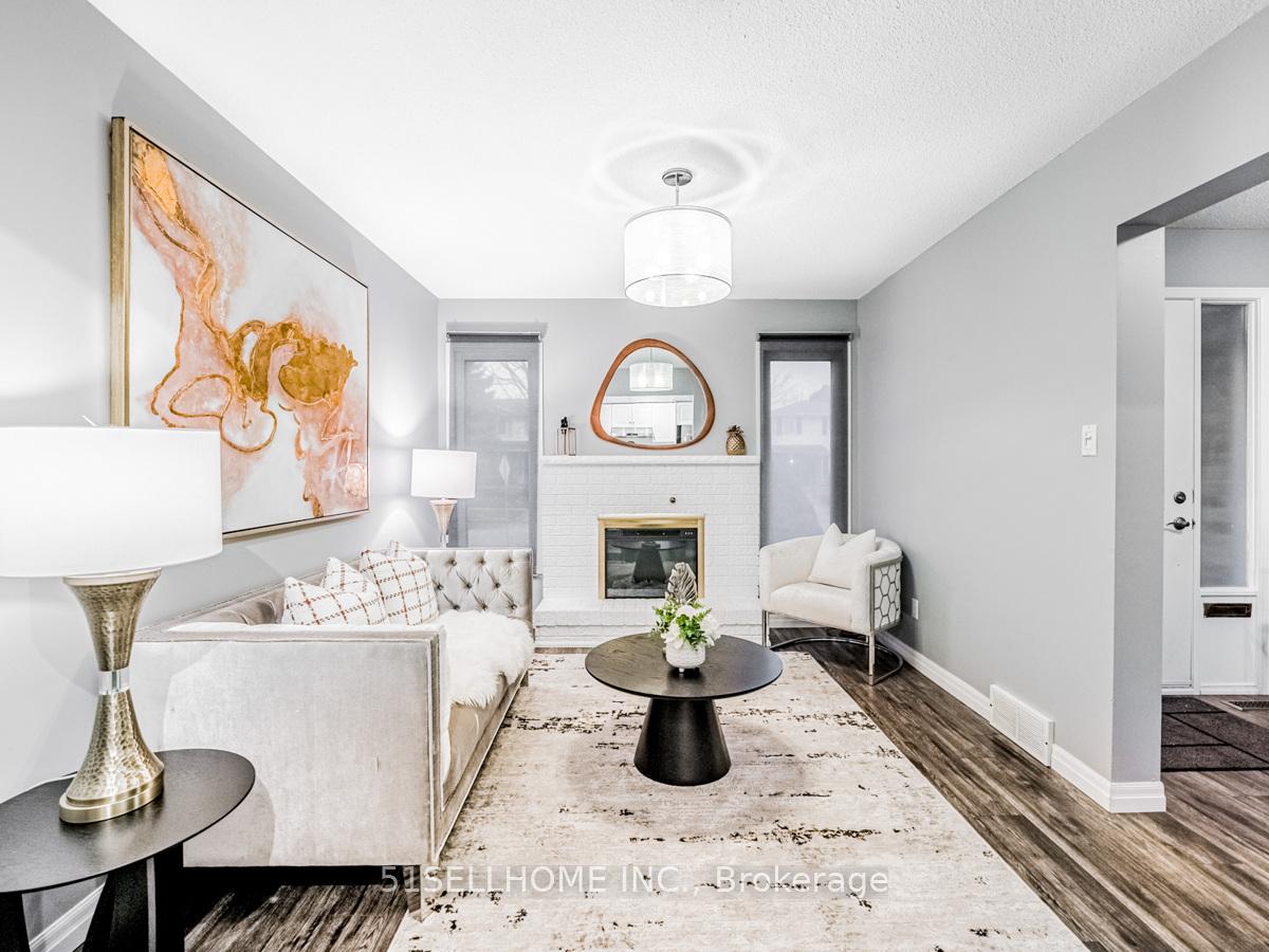 Photo 5 of 297 Beechlawn Drive, Waterloo — HOMEH