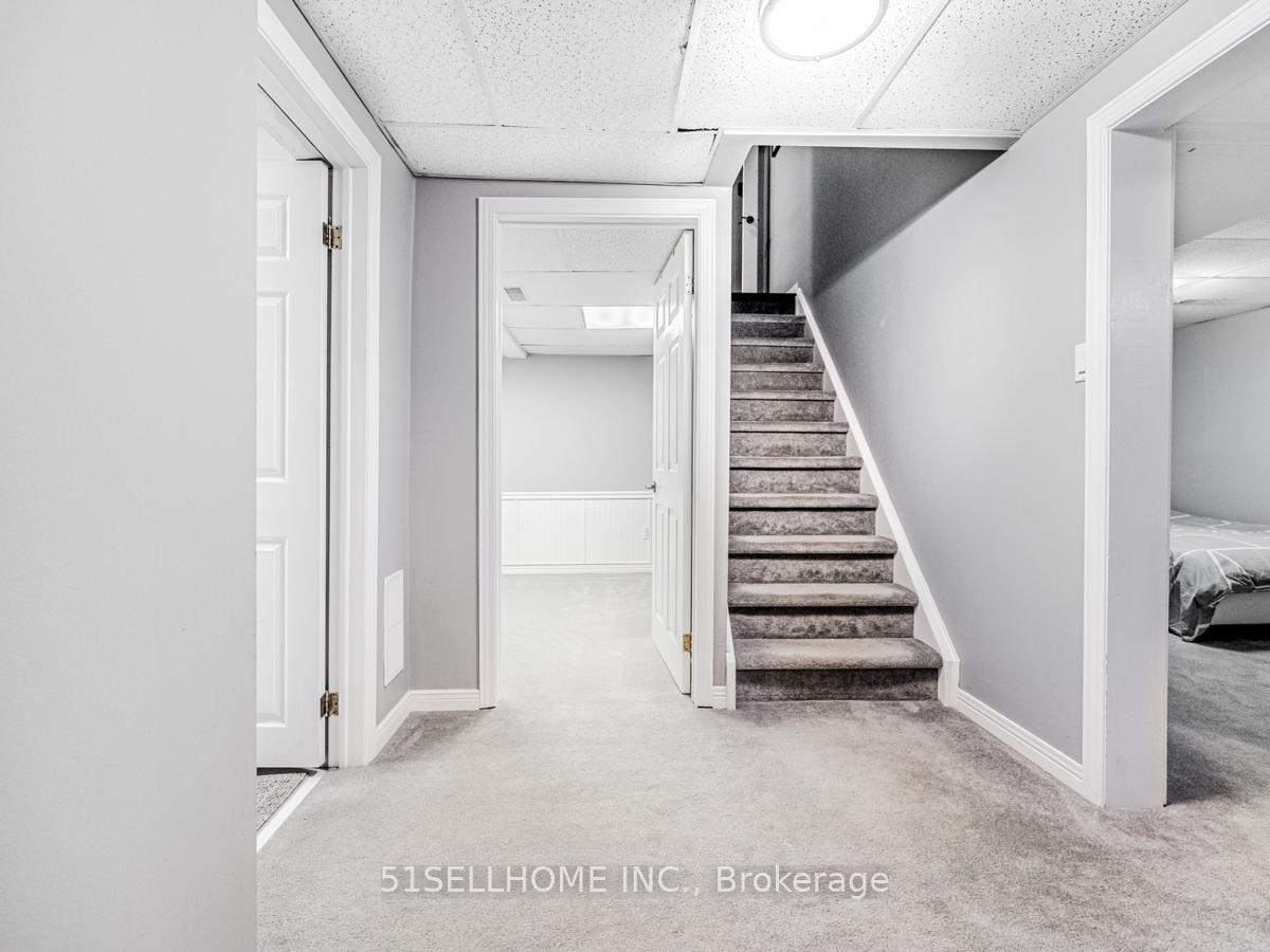 Photo 25 of 297 Beechlawn Drive, Waterloo — HOMEH
