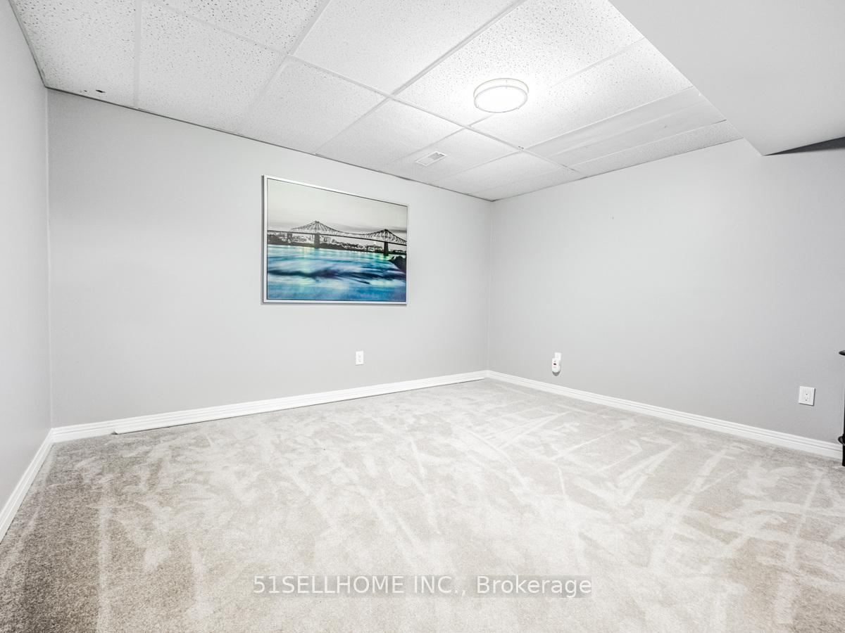 Photo 28 of 297 Beechlawn Drive, Waterloo — HOMEH