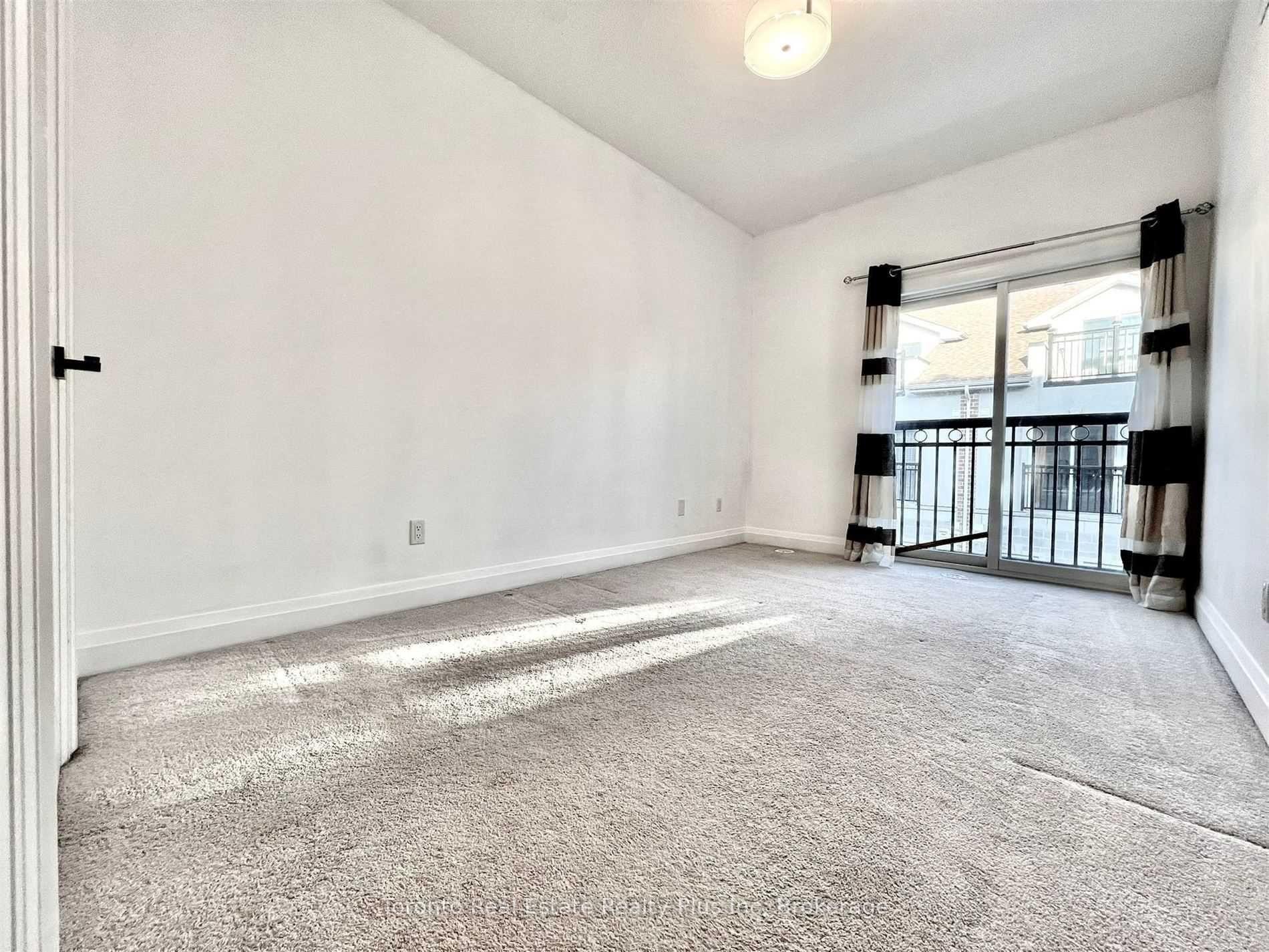 Photo 24 of Unit 3, 1060 St. Hildas Way, Whitby, Pringle Creek — HOMEH
