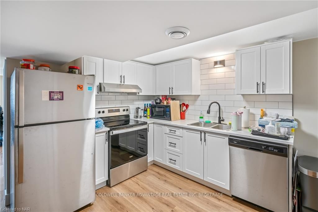Photo 1 of 463 Clare Avenue, Welland, Prince Charles — HOMEH