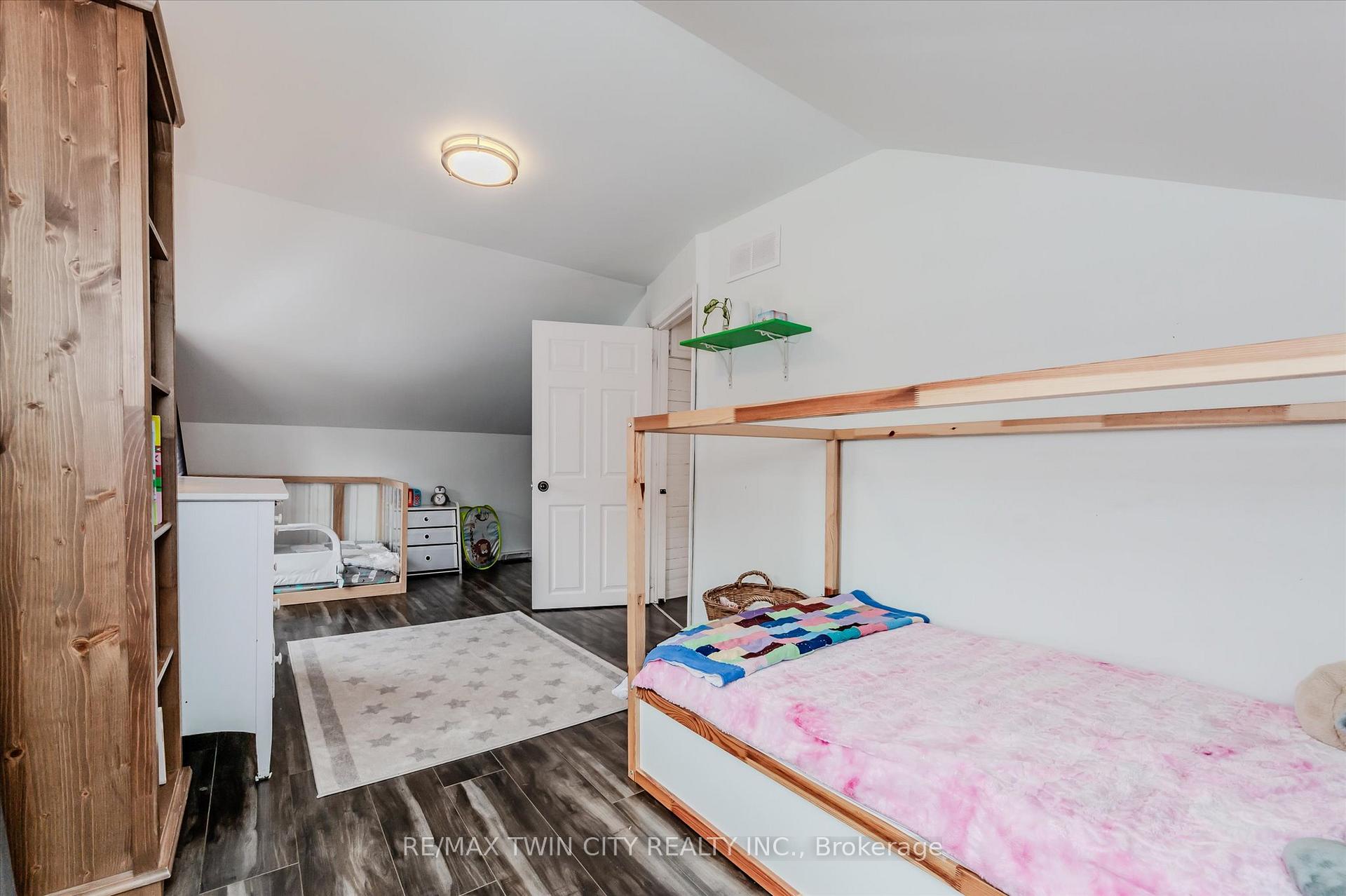 Photo 8 of 999 Northfield Drive E, Woolwich — HOMEH