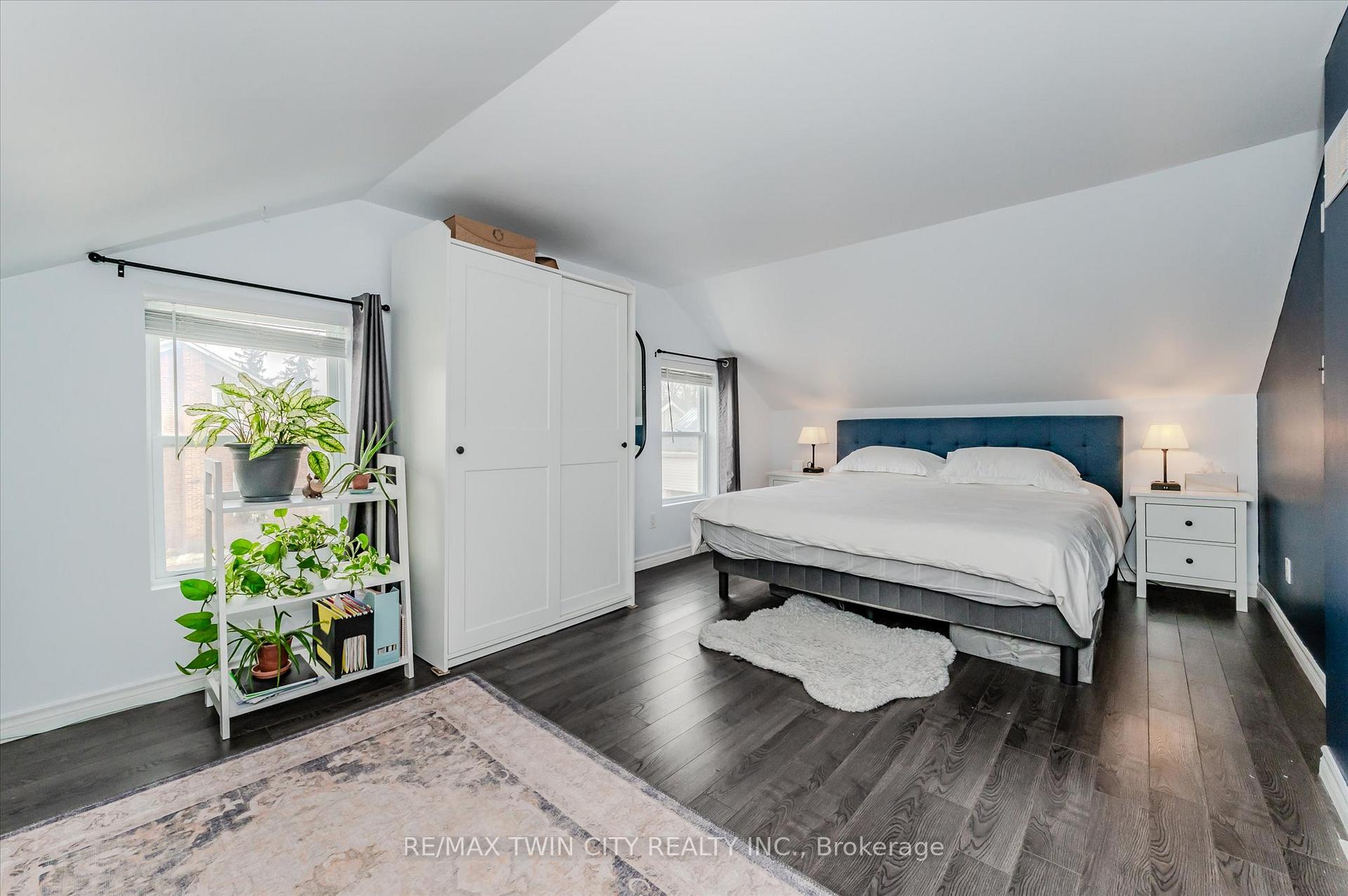 Photo 9 of 999 Northfield Drive E, Woolwich — HOMEH