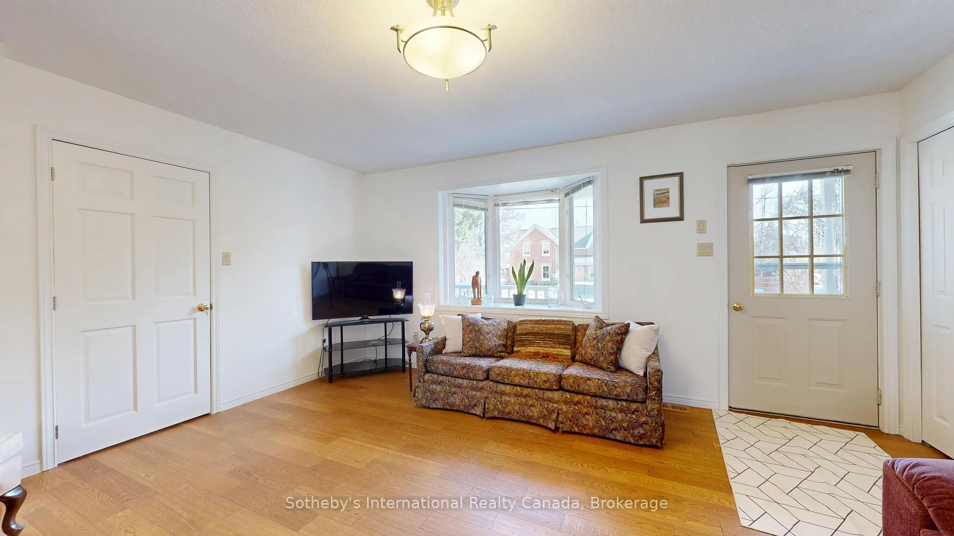 Photo 1 of Unit B, 103 Bruce Street, Blue Mountains — HOMEH