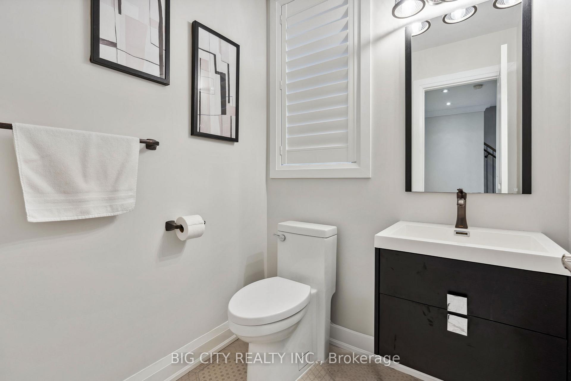 Photo 9 of 12 Edward Lennox Street, Markham, Cornell — HOMEH