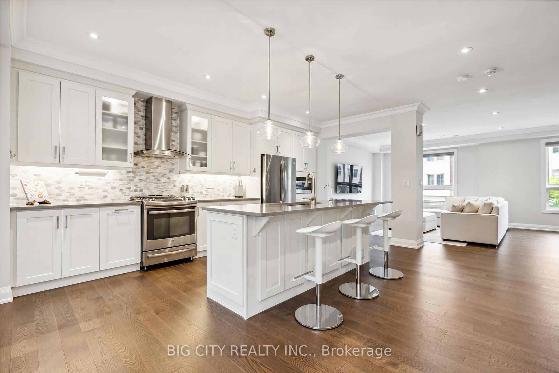 Photo 14 of 12 Edward Lennox Street, Markham, Cornell — HOMEH
