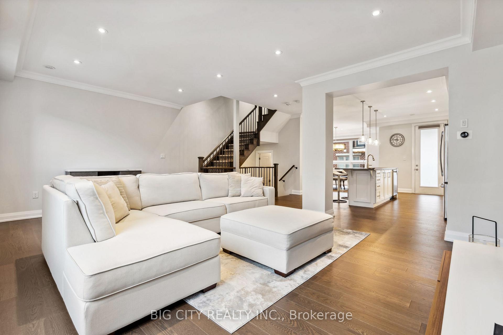 Photo 18 of 12 Edward Lennox Street, Markham, Cornell — HOMEH