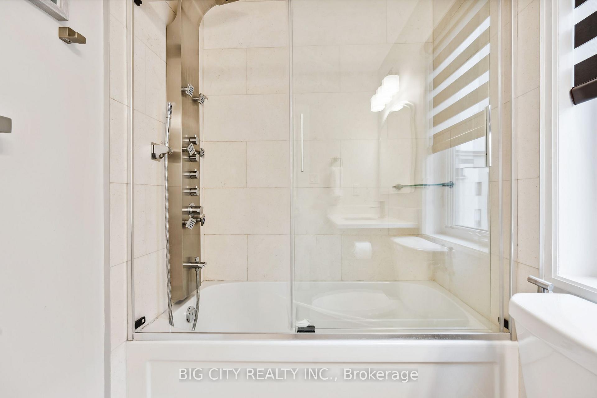 Photo 24 of 12 Edward Lennox Street, Markham, Cornell — HOMEH