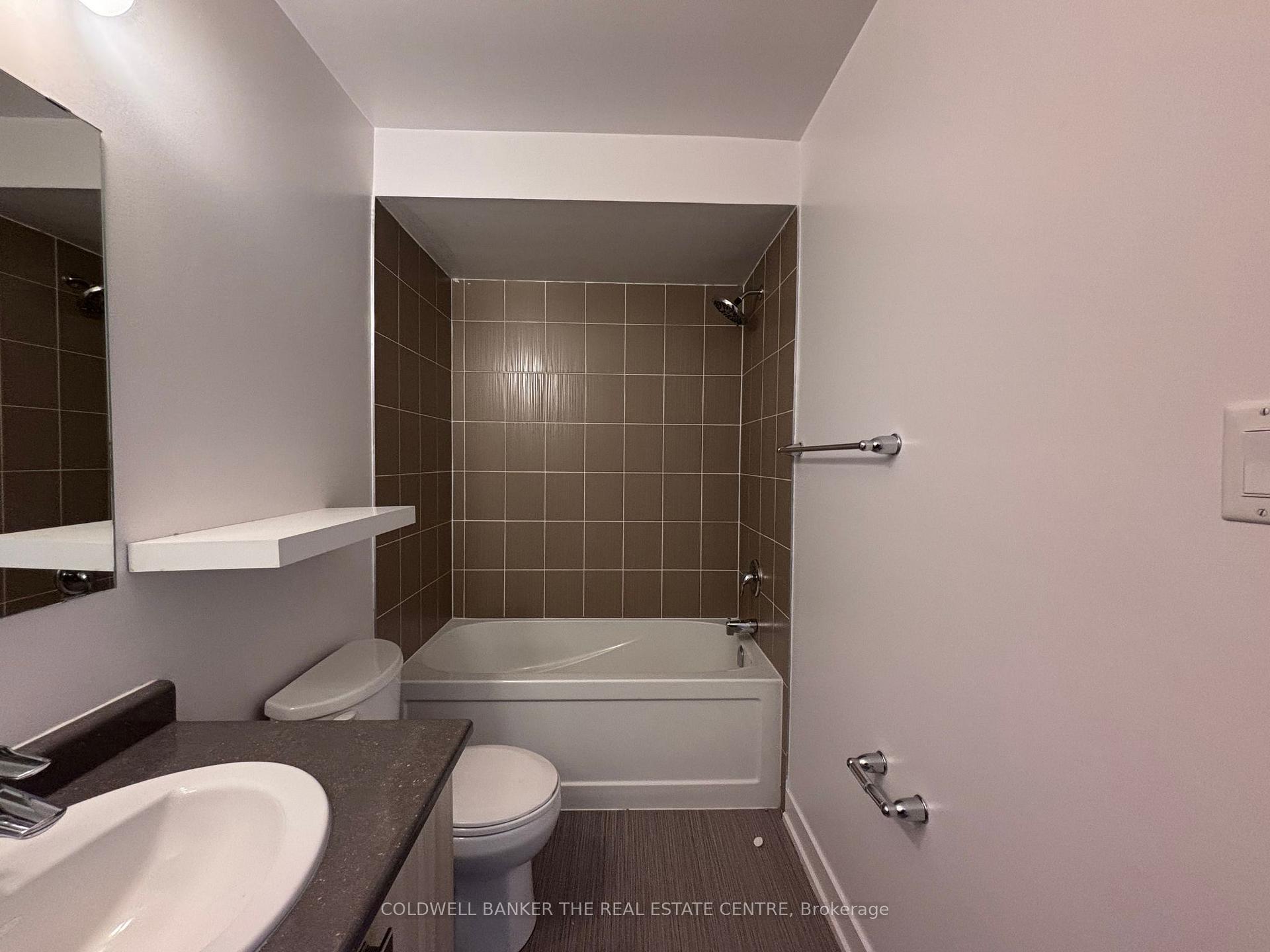 Photo 23 of 118 Vanier Street, Whitby, Pringle Creek — HOMEH