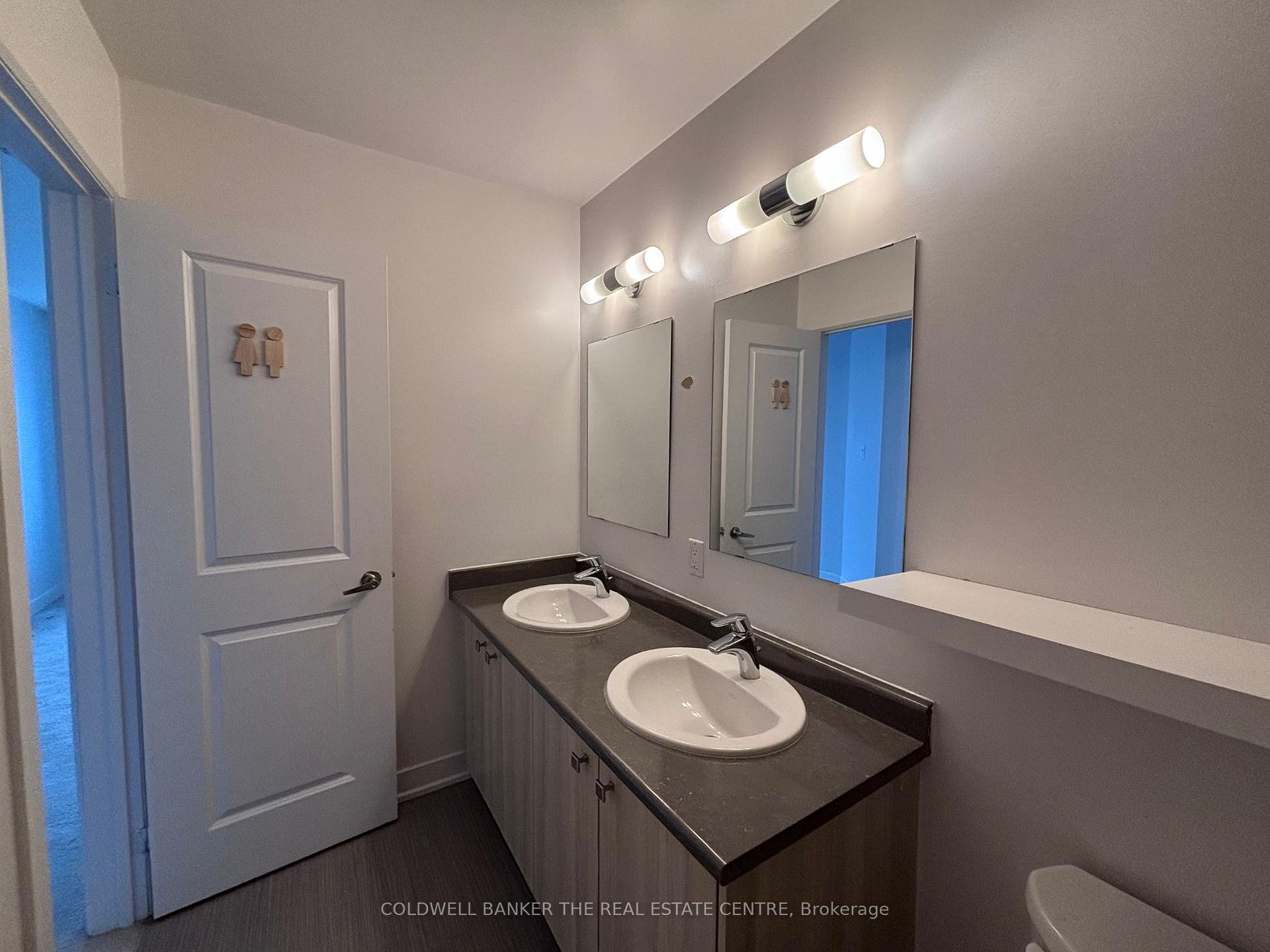 Photo 24 of 118 Vanier Street, Whitby, Pringle Creek — HOMEH
