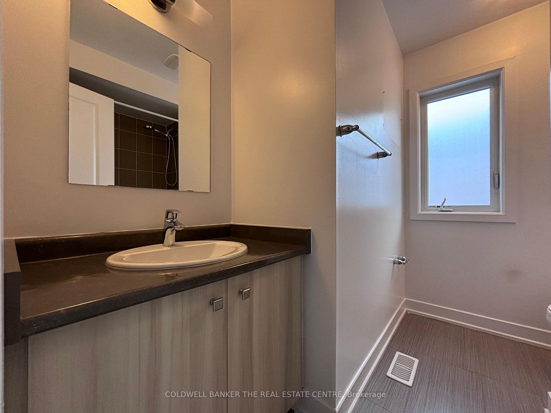 Photo 25 of 118 Vanier Street, Whitby, Pringle Creek — HOMEH