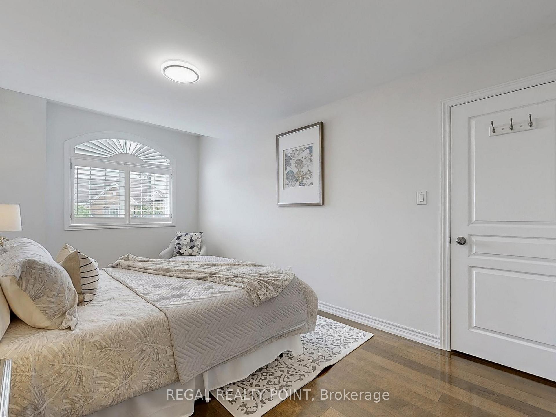 Photo 13 of 164 Wardlaw Place, Vaughan, Vellore Village — HOMEH