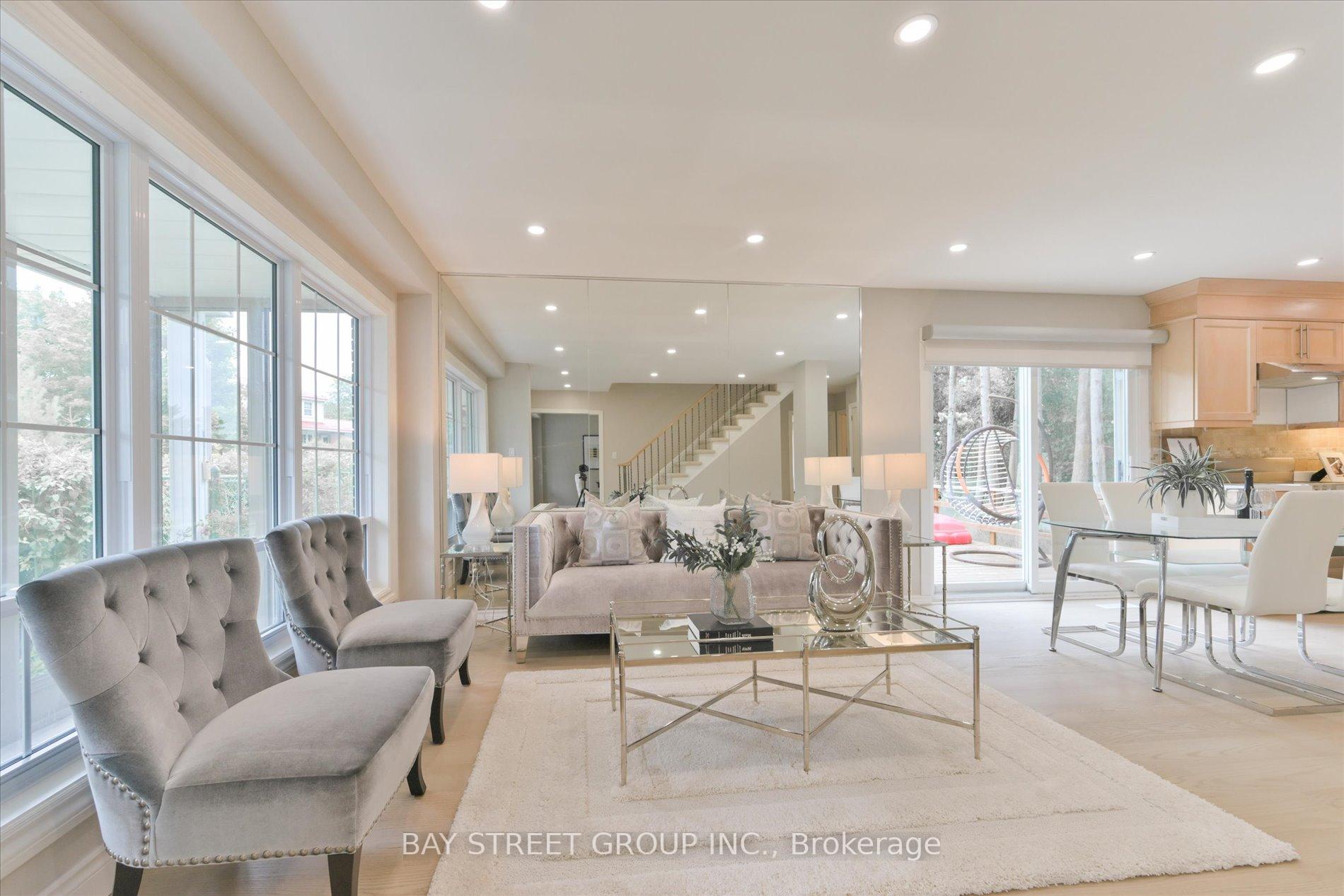 Photo 9 of 119 Simonston Boulevard, Markham, German Mills — HOMEH