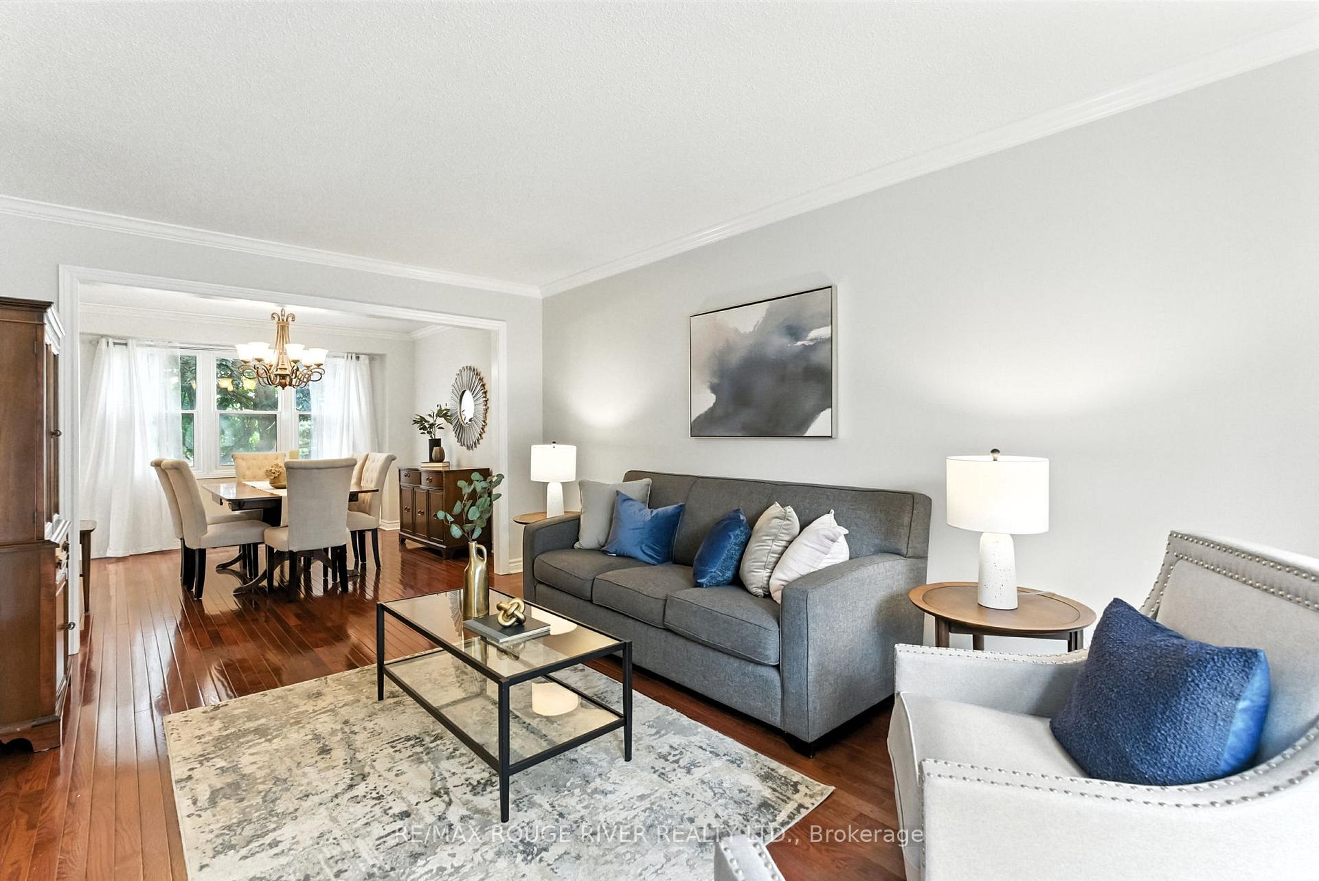 Photo 6 of 30 Citation Crescent, Whitby, Blue Grass Meadows — HOMEH