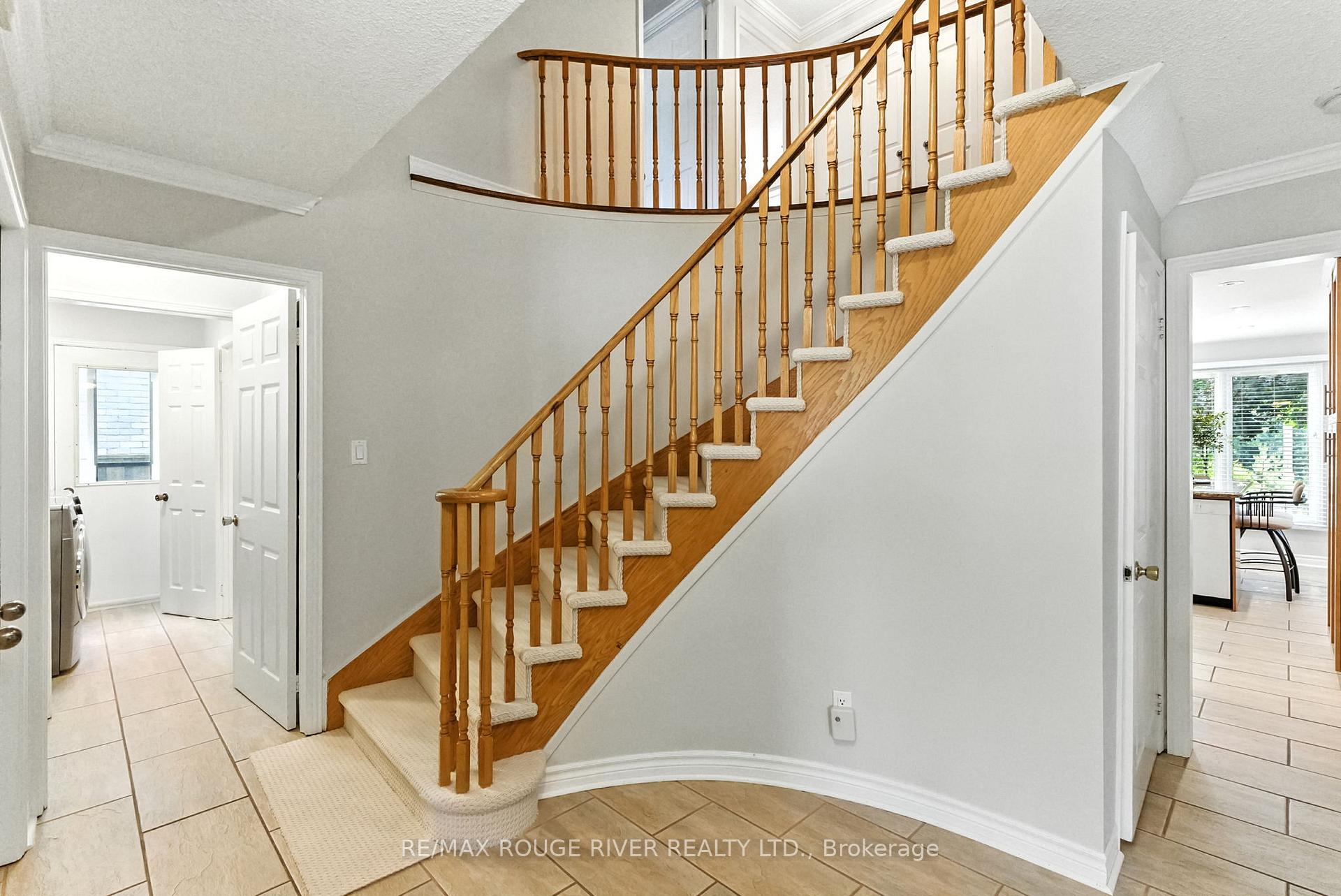 Photo 18 of 30 Citation Crescent, Whitby, Blue Grass Meadows — HOMEH