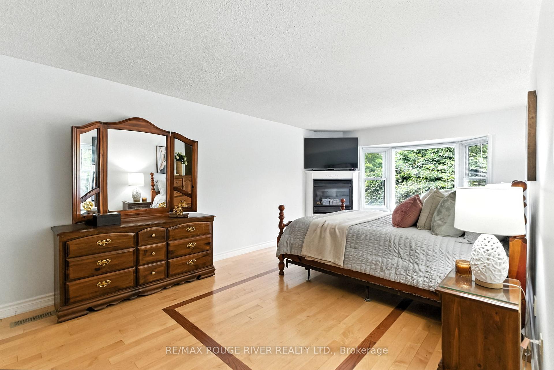 Photo 20 of 30 Citation Crescent, Whitby, Blue Grass Meadows — HOMEH