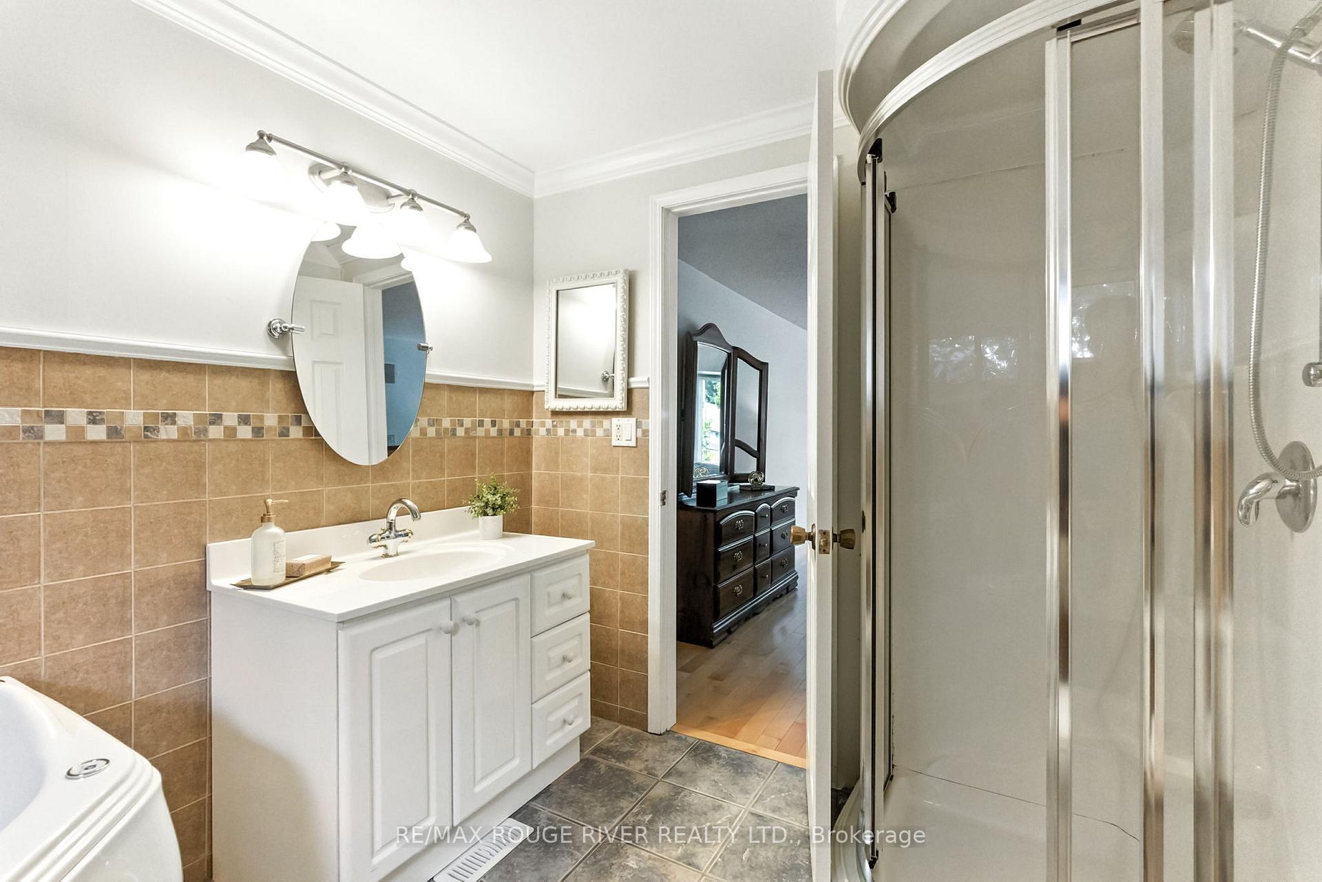 Photo 22 of 30 Citation Crescent, Whitby, Blue Grass Meadows — HOMEH