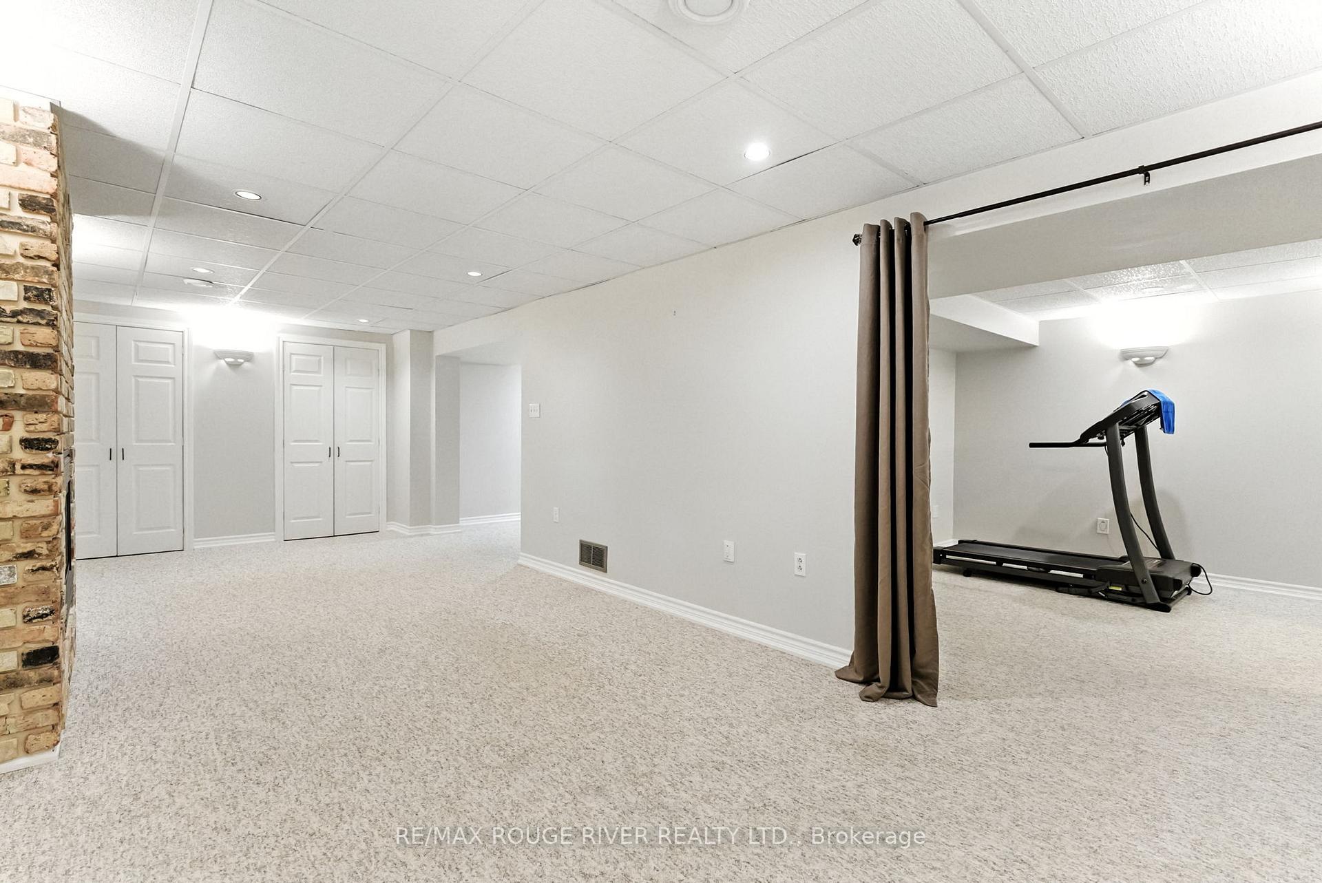 Photo 35 of 30 Citation Crescent, Whitby, Blue Grass Meadows — HOMEH