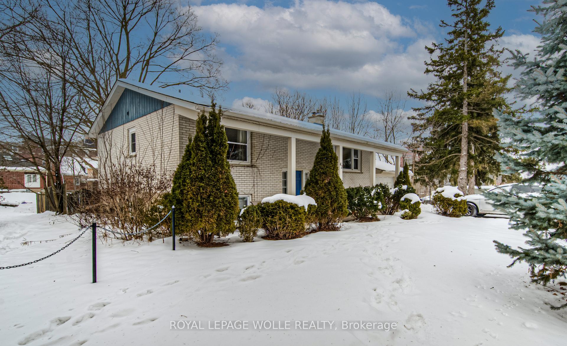 Photo 3 of 42 Central Street, Waterloo — HOMEH