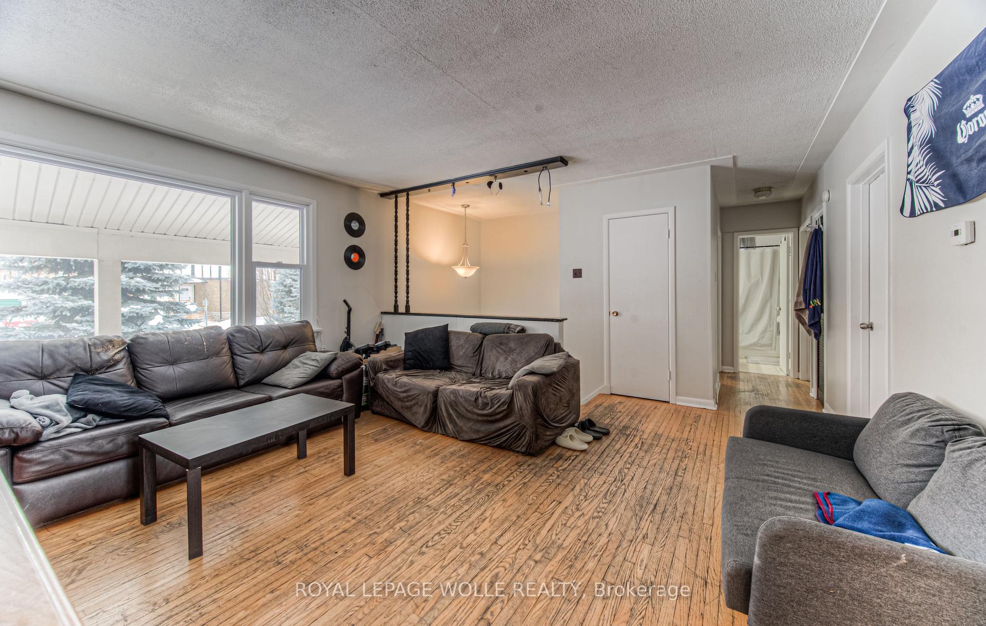 Photo 8 of 42 Central Street, Waterloo — HOMEH