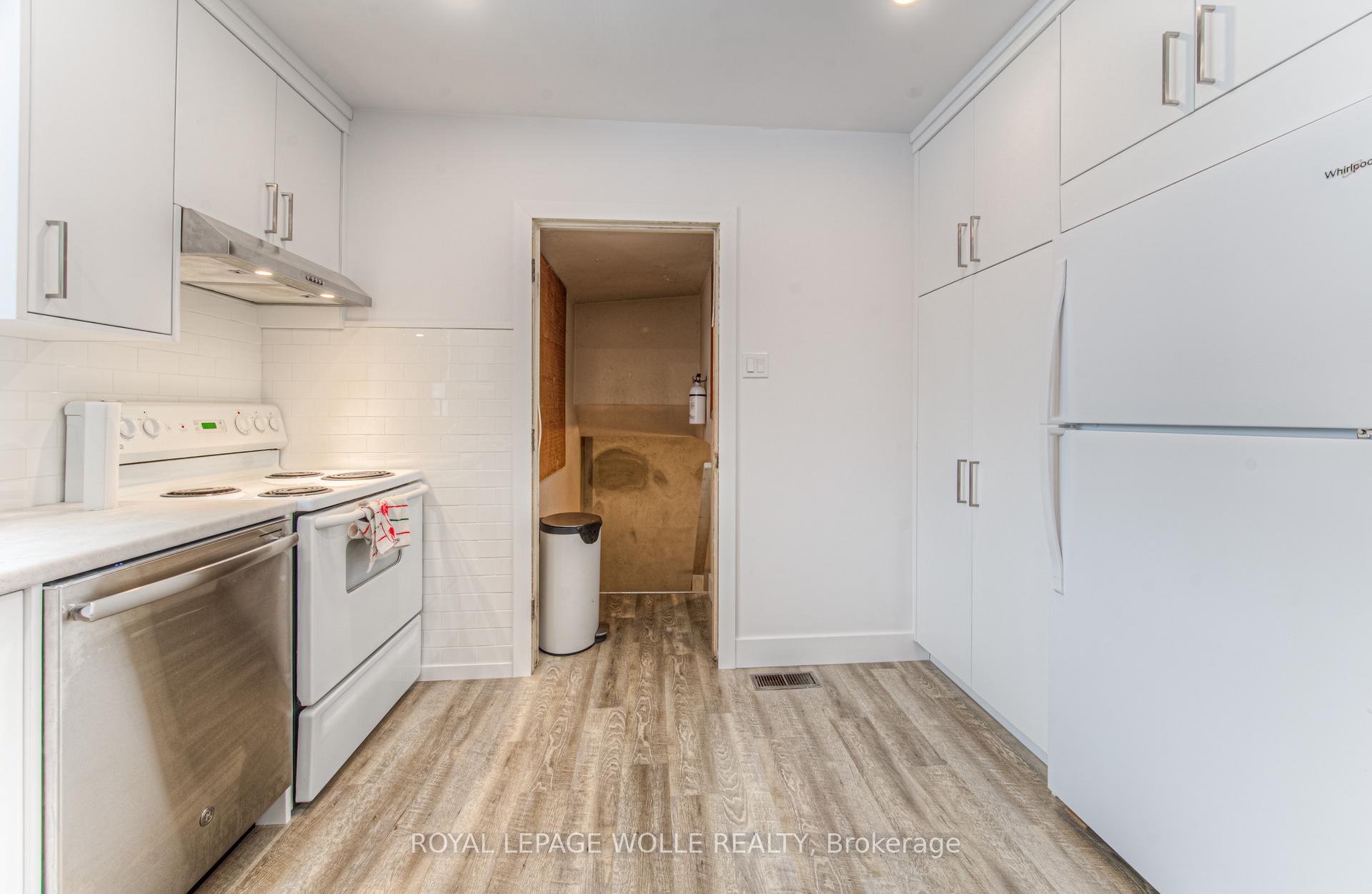 Photo 15 of 42 Central Street, Waterloo — HOMEH