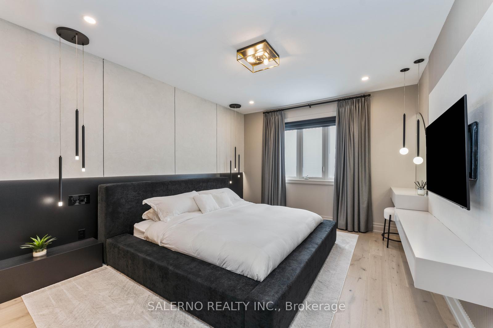 Photo 23 of 556 Barons Street, Vaughan, Kleinburg — HOMEH