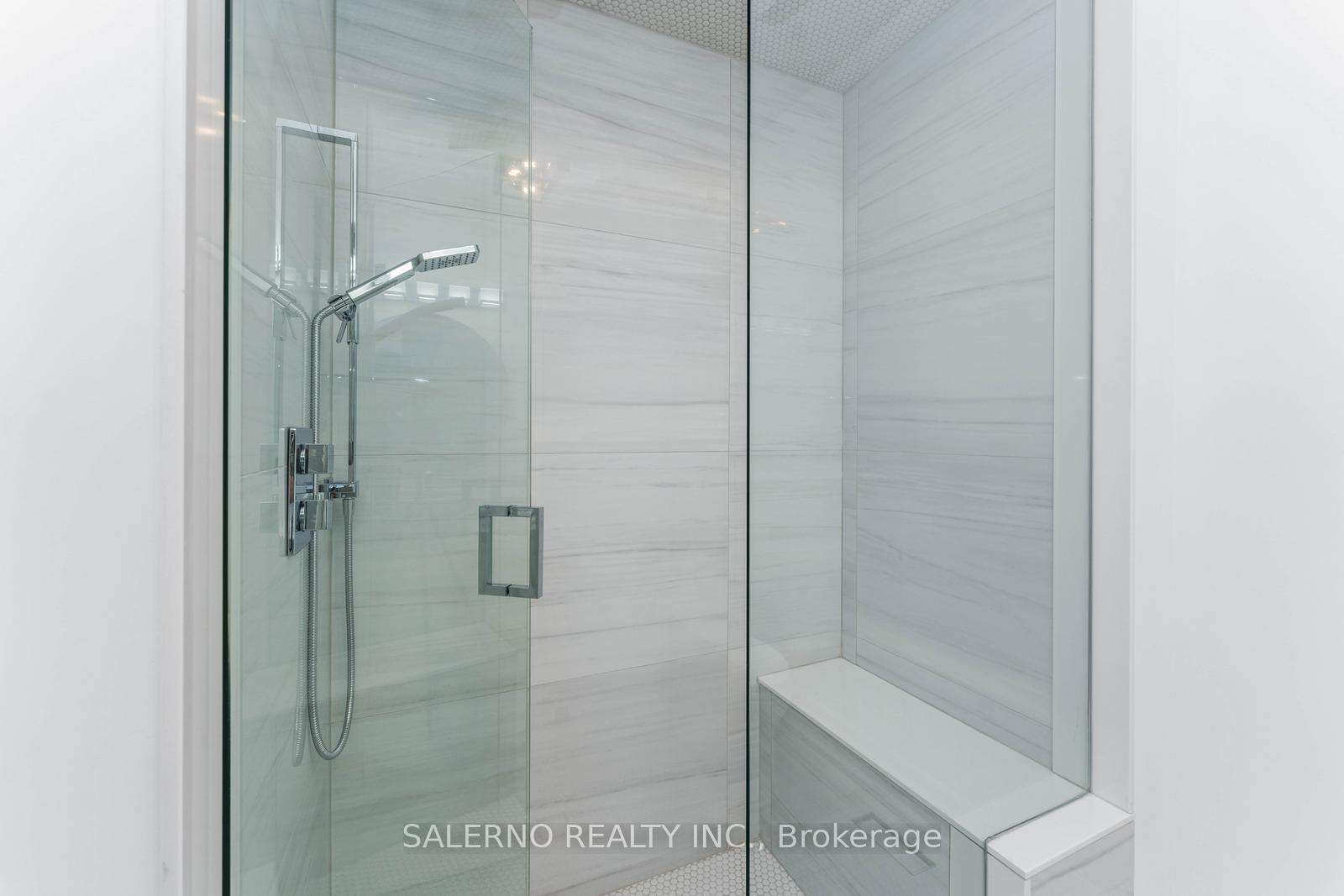 Photo 33 of 556 Barons Street, Vaughan, Kleinburg — HOMEH
