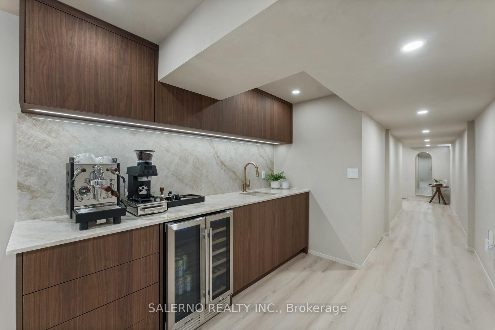 Photo 37 of 556 Barons Street, Vaughan, Kleinburg — HOMEH