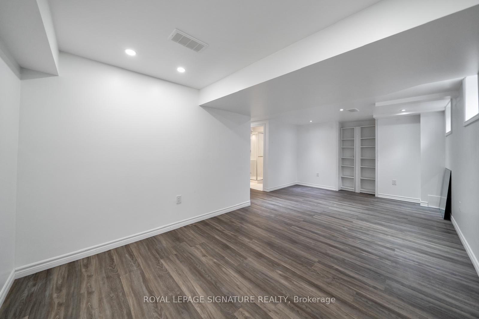 Photo 2 of 21 Lockyer Drive, Whitby, Rural Whitby — HOMEH