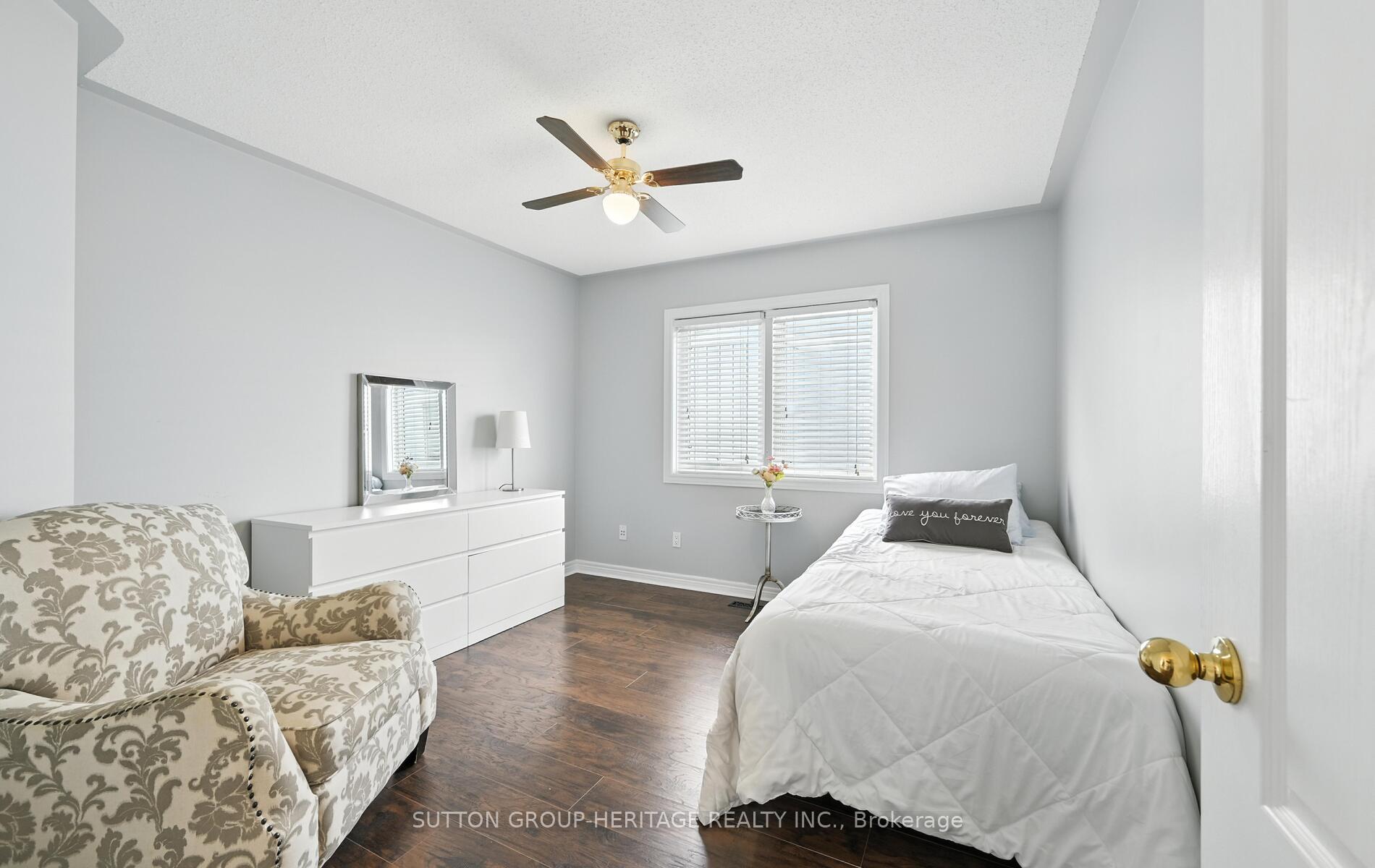 Photo 17 of 4 Barchester Crescent, Whitby, Brooklin — HOMEH