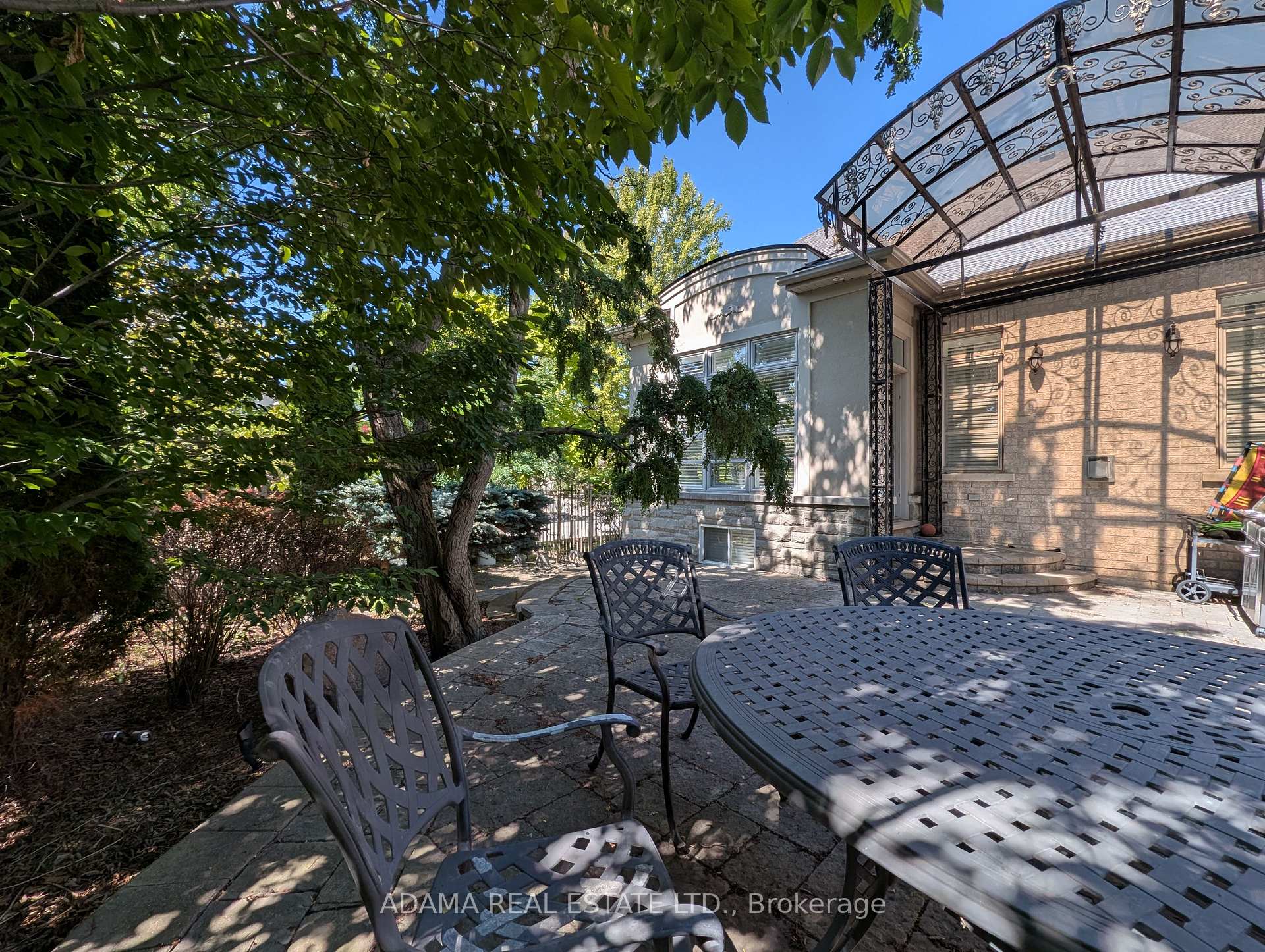 Photo 28 of 180 Cook's Mill Crescent, Vaughan, Patterson — HOMEH