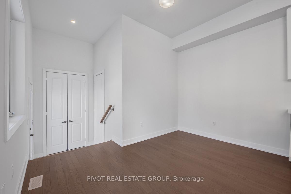 Photo 15 of 23 Countryside Street, Markham, Cornell — HOMEH