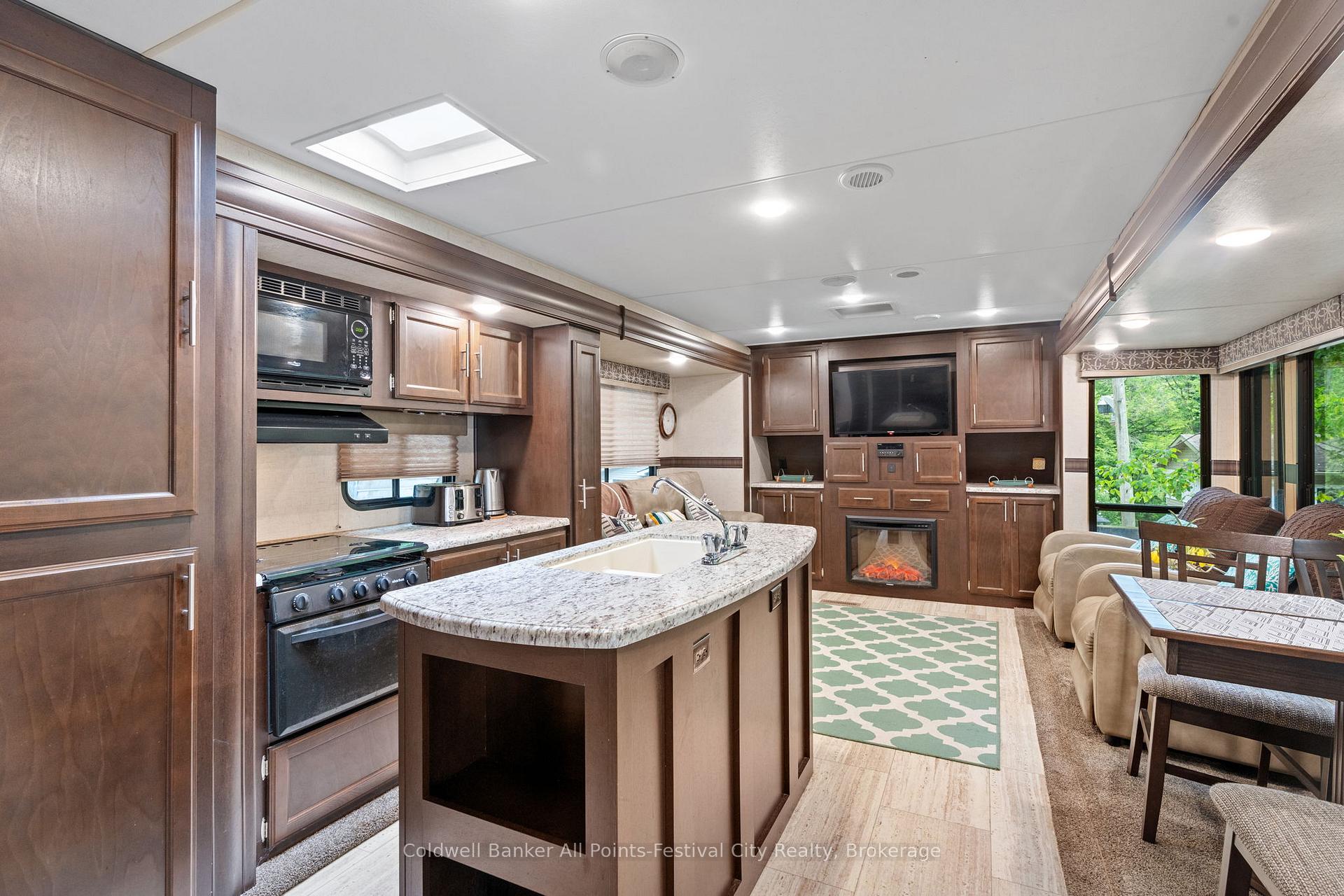 Photo 10 of 277 Shady Lane, Bluewater, Stanley — HOMEH