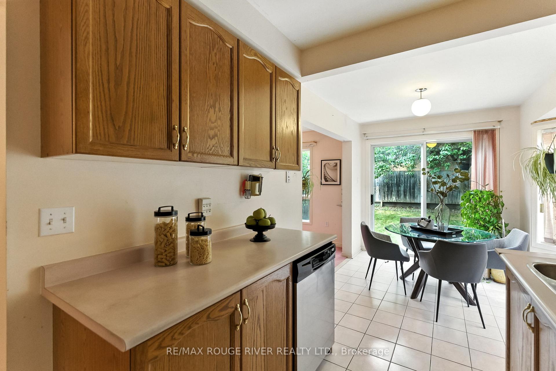 Photo 13 of 11 Heaver Drive, Whitby, Pringle Creek — HOMEH