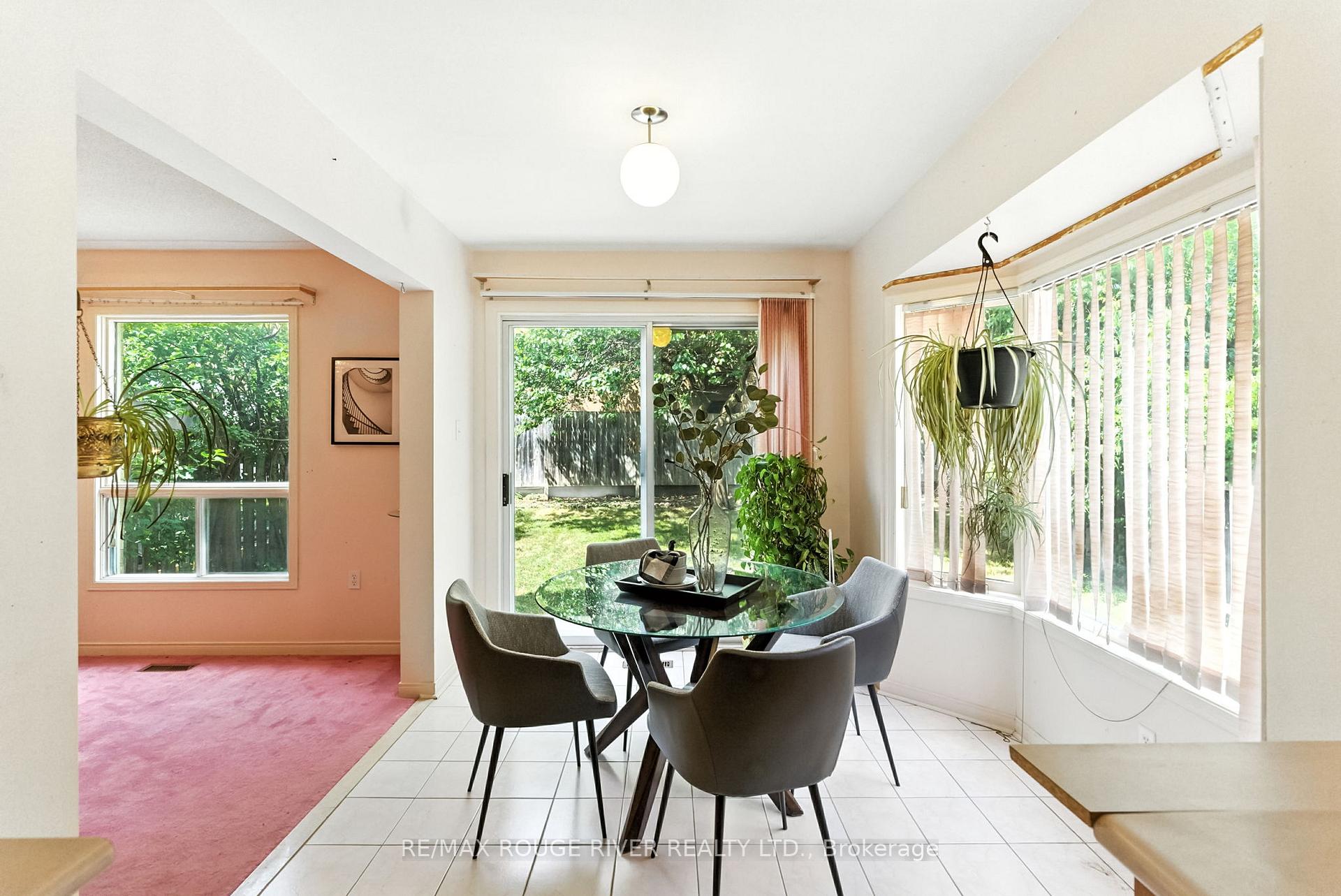 Photo 16 of 11 Heaver Drive, Whitby, Pringle Creek — HOMEH