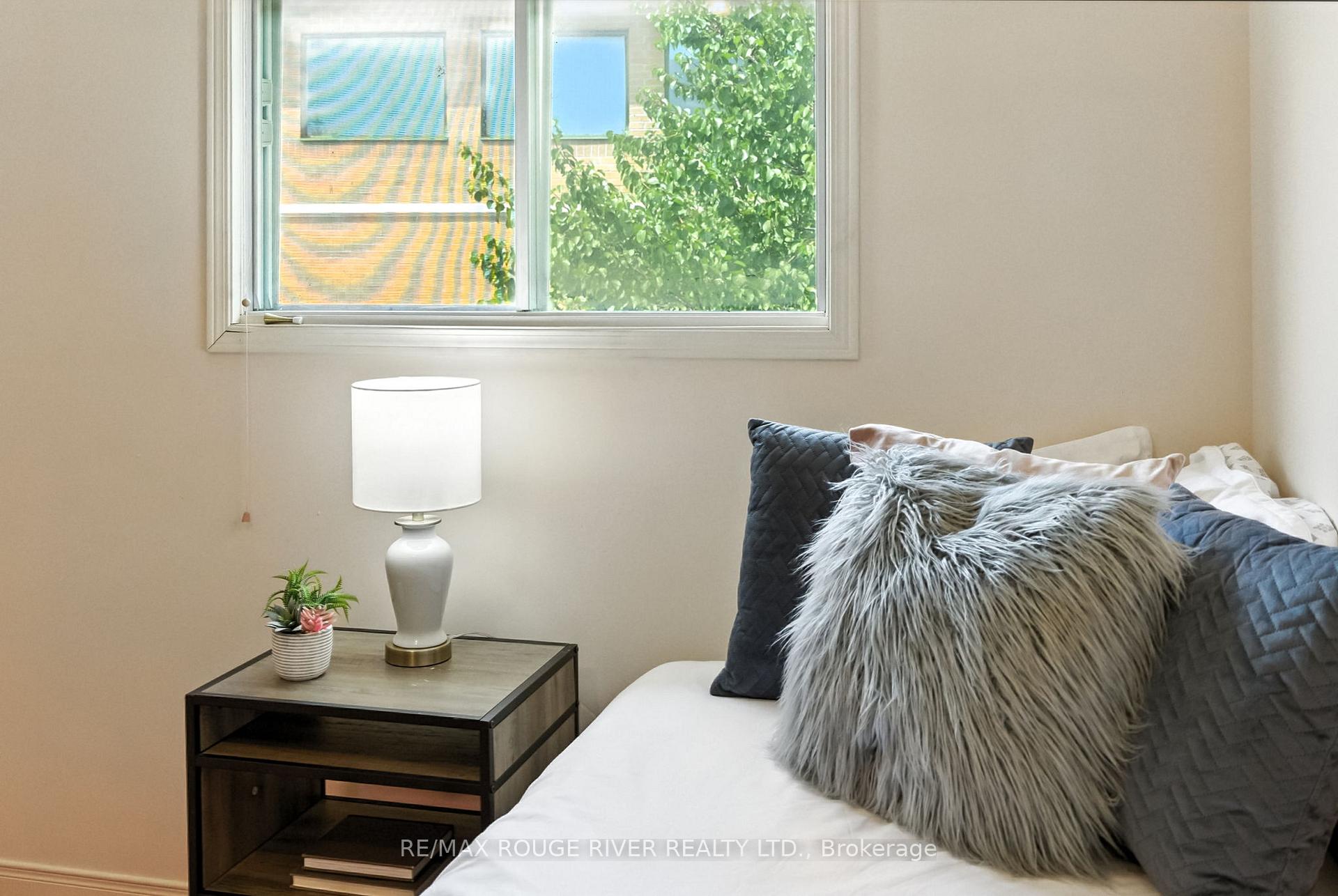 Photo 33 of 11 Heaver Drive, Whitby, Pringle Creek — HOMEH