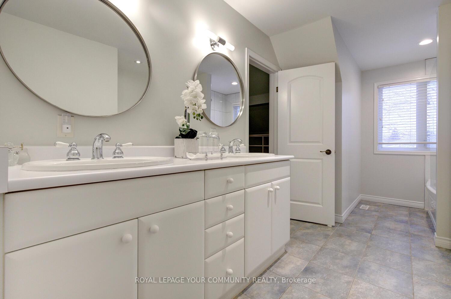 Photo 41 of 9838 Keele Street, Vaughan, Maple — HOMEH