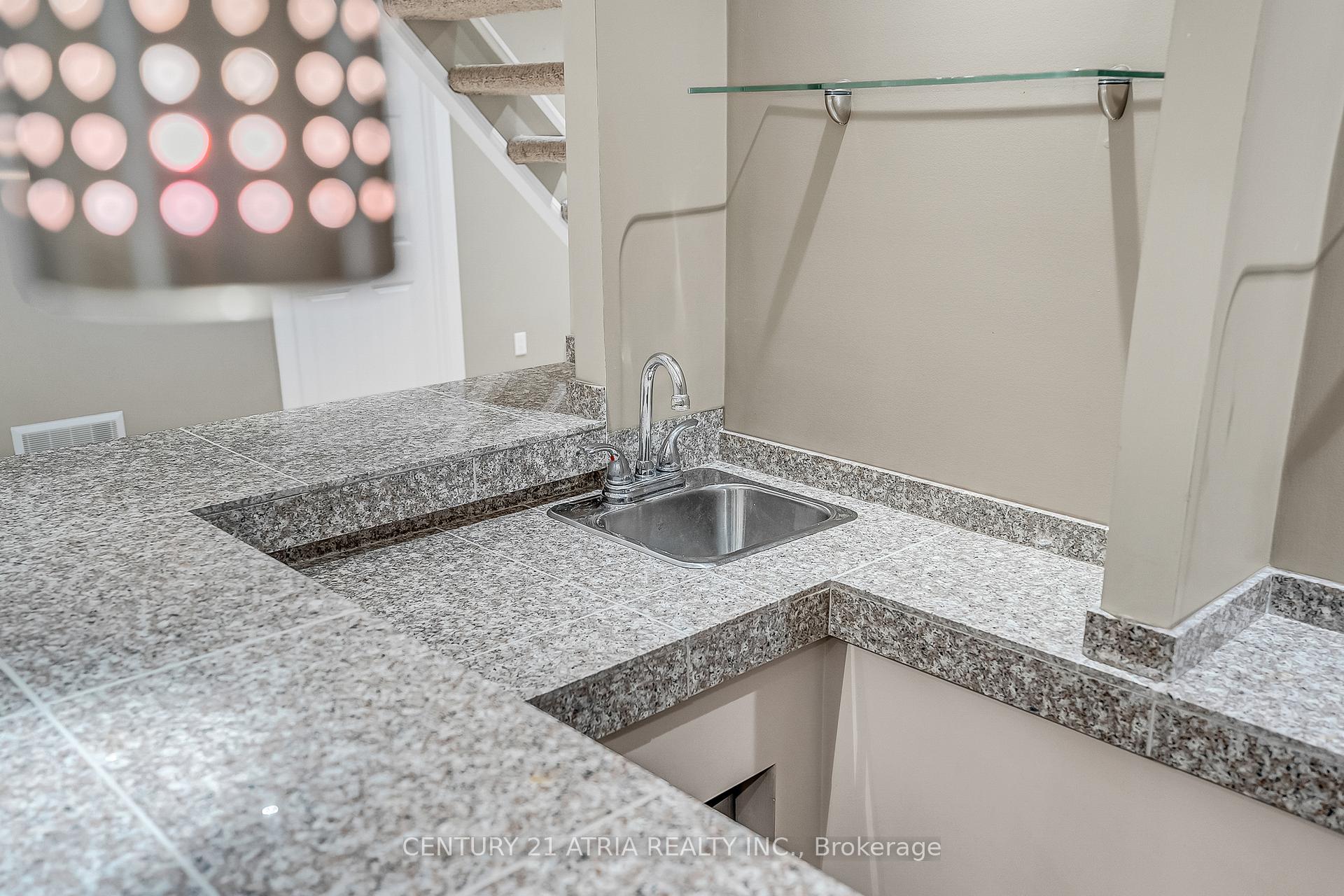 Photo 33 of 130 Mountbatten Road, Vaughan, Beverley Glen — HOMEH