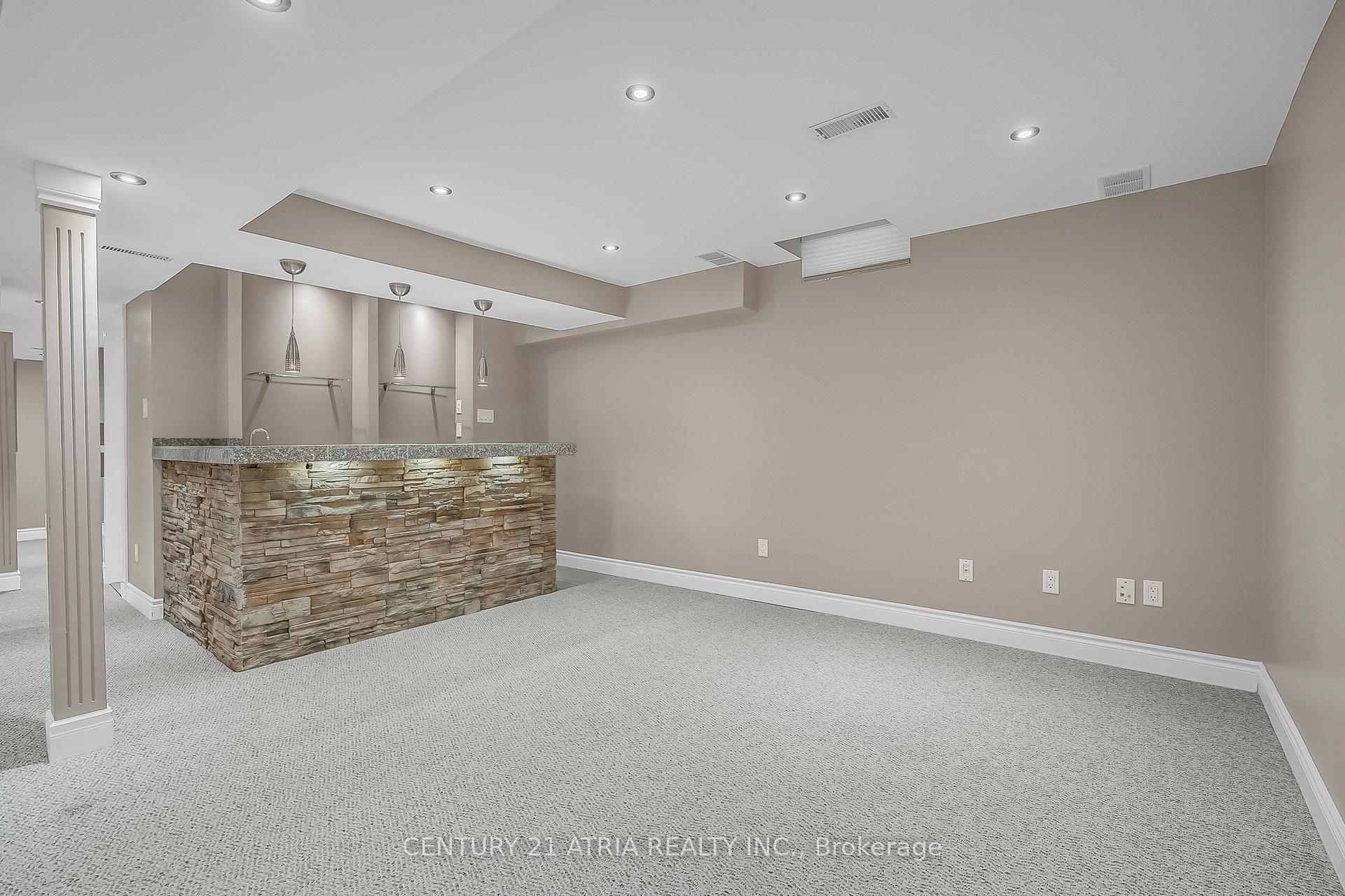 Photo 38 of 130 Mountbatten Road, Vaughan, Beverley Glen — HOMEH