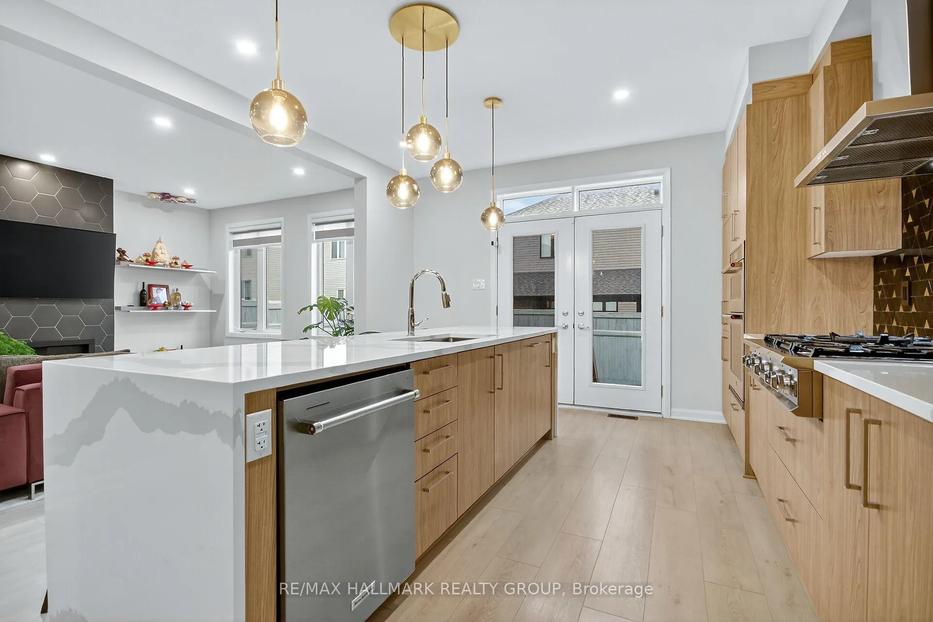 Photo 16 of 720 Cappamore Drive, Ottawa, Barrhaven - Half Moon Bay — HOMEH