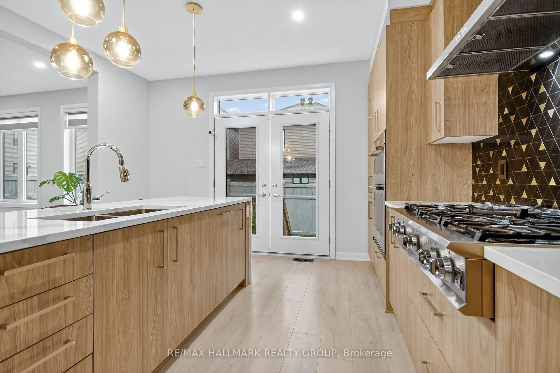 Photo 18 of 720 Cappamore Drive, Ottawa, Barrhaven - Half Moon Bay — HOMEH